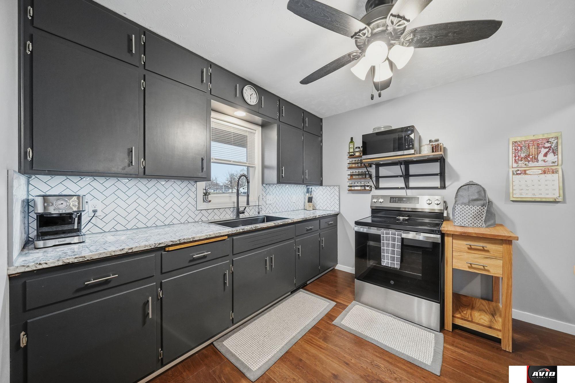 111 E 3rd Street