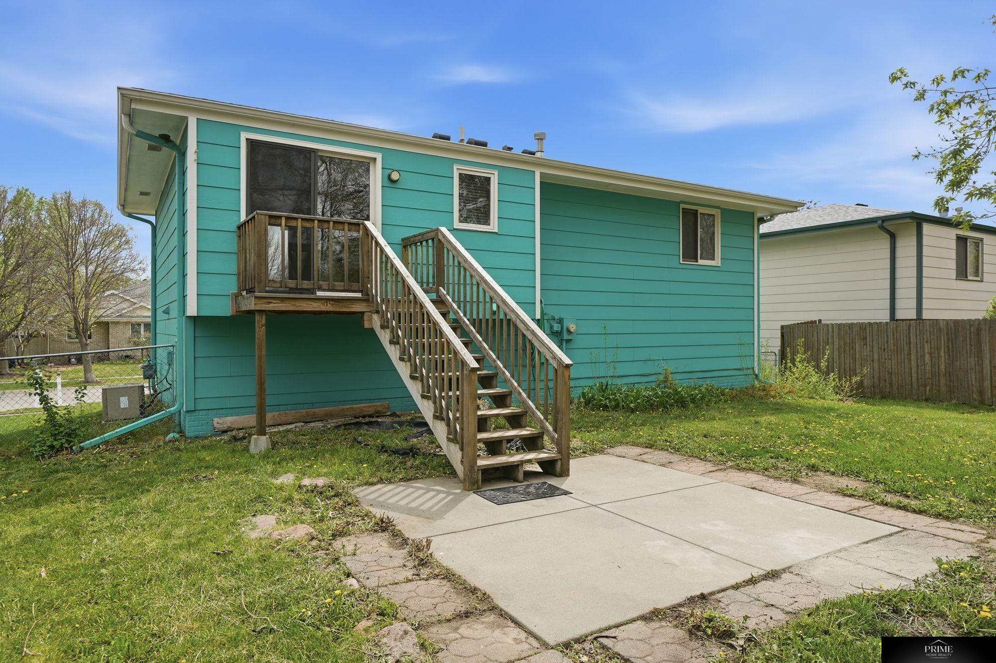 2323 SW 17th Street