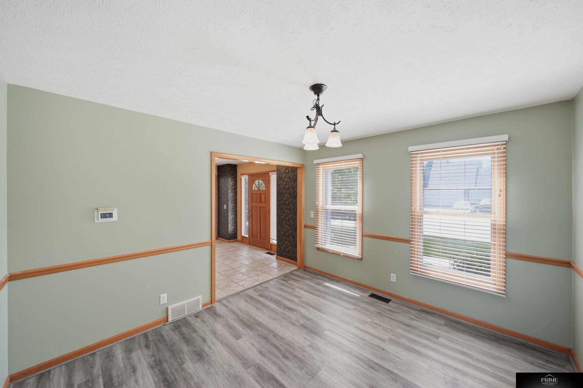 10326 Newport Avenue