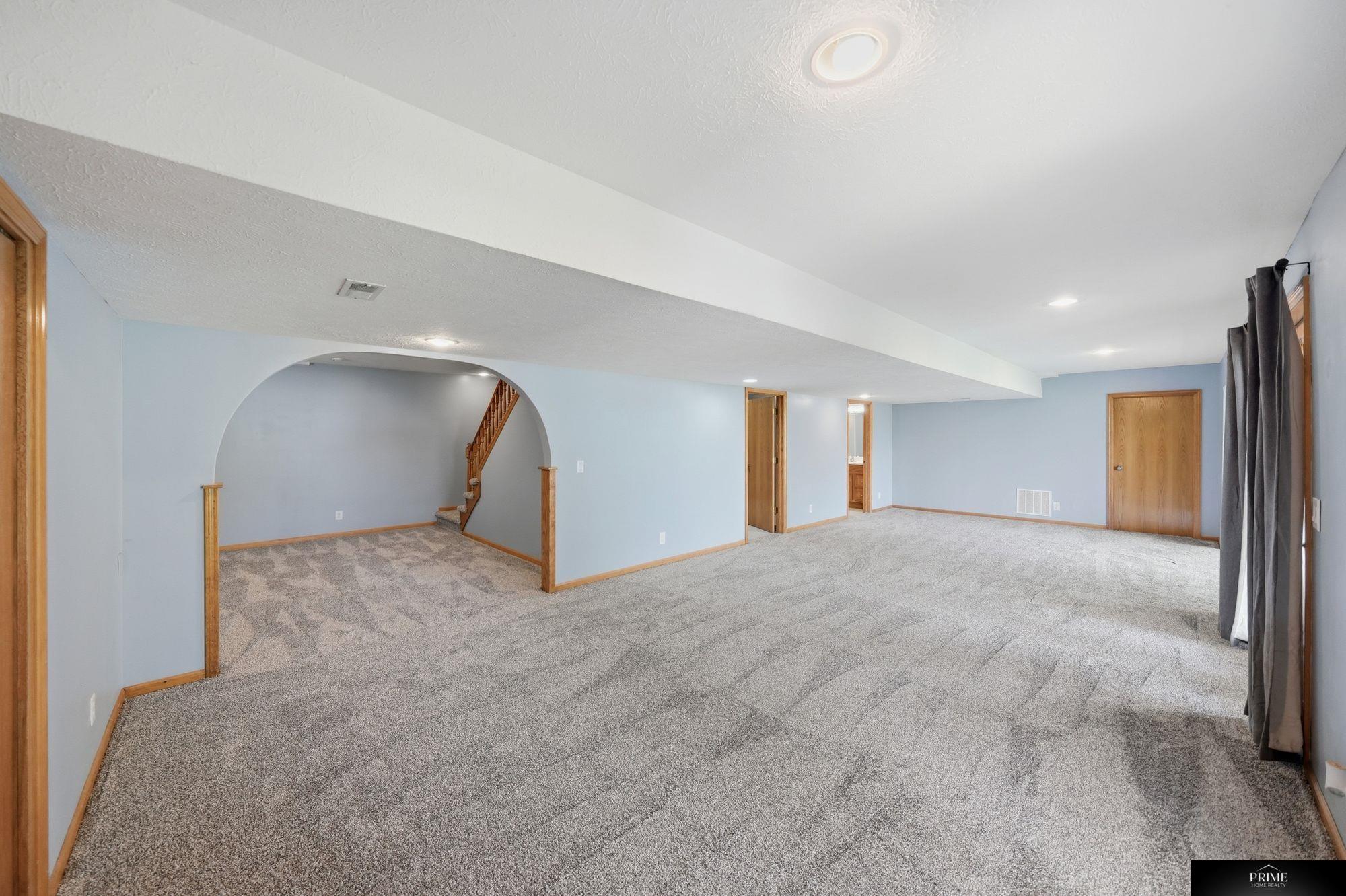 10326 Newport Avenue