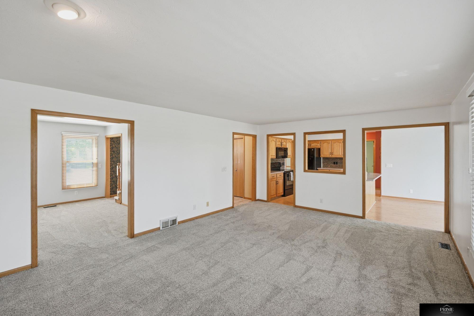 10326 Newport Avenue