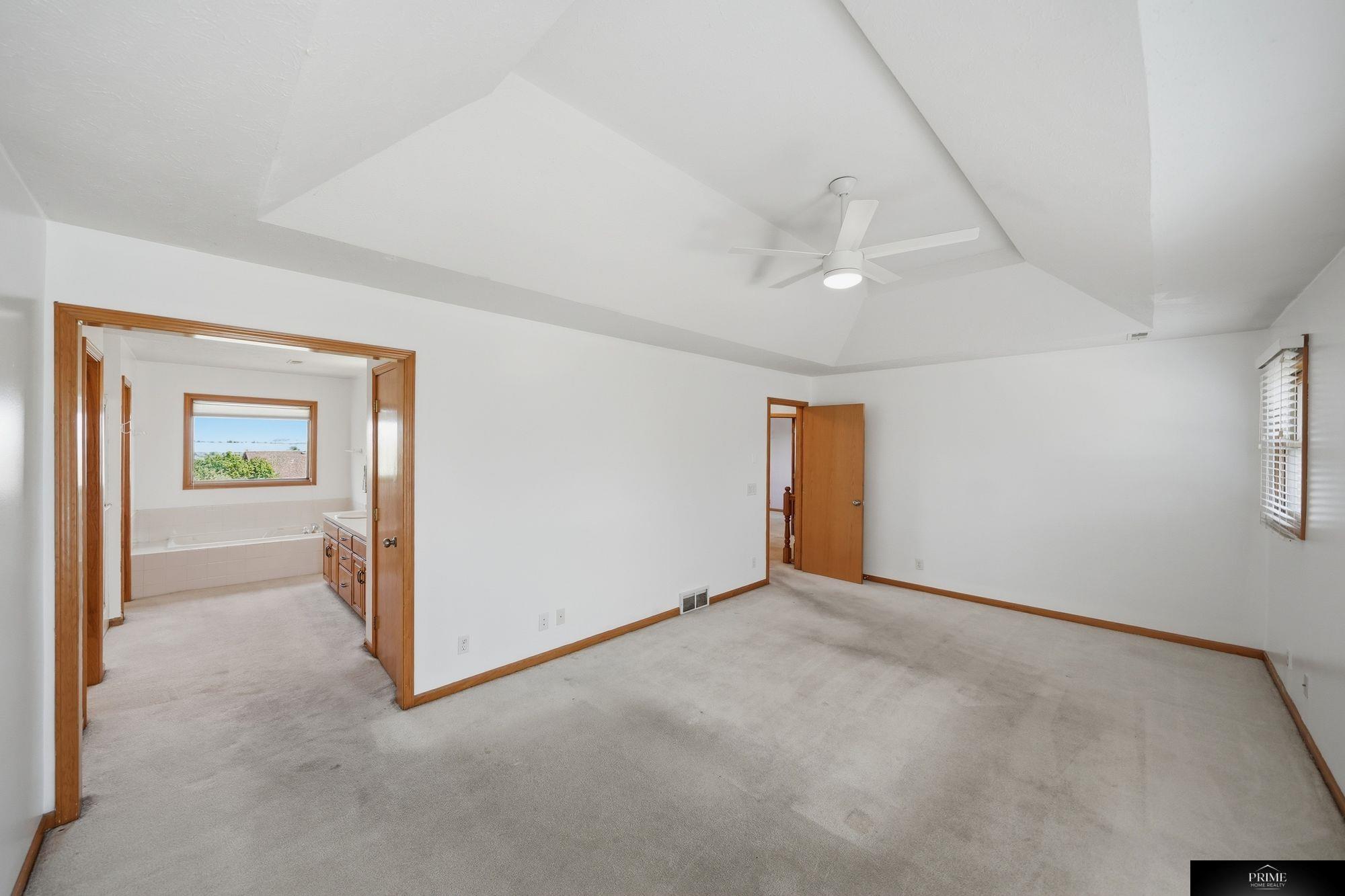 10326 Newport Avenue