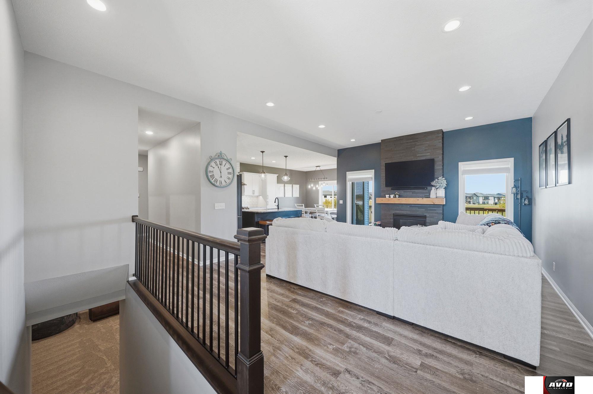 766 W Panorama Drive
