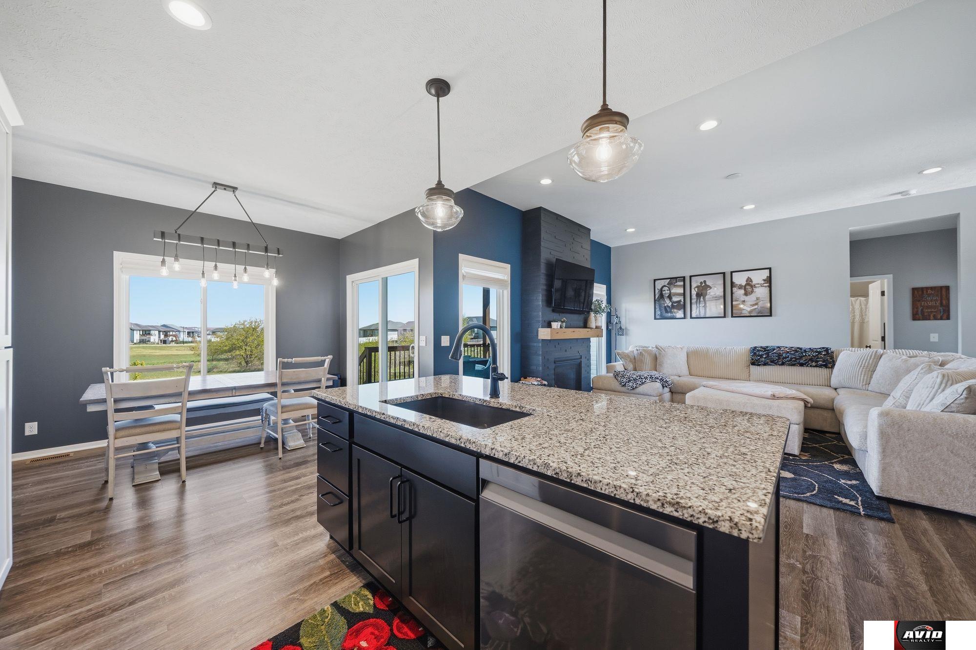 766 W Panorama Drive