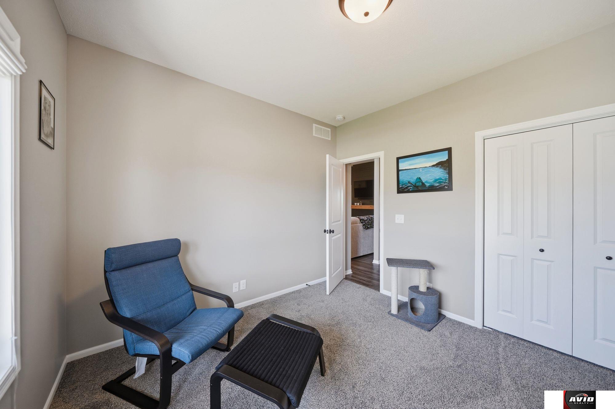 766 W Panorama Drive