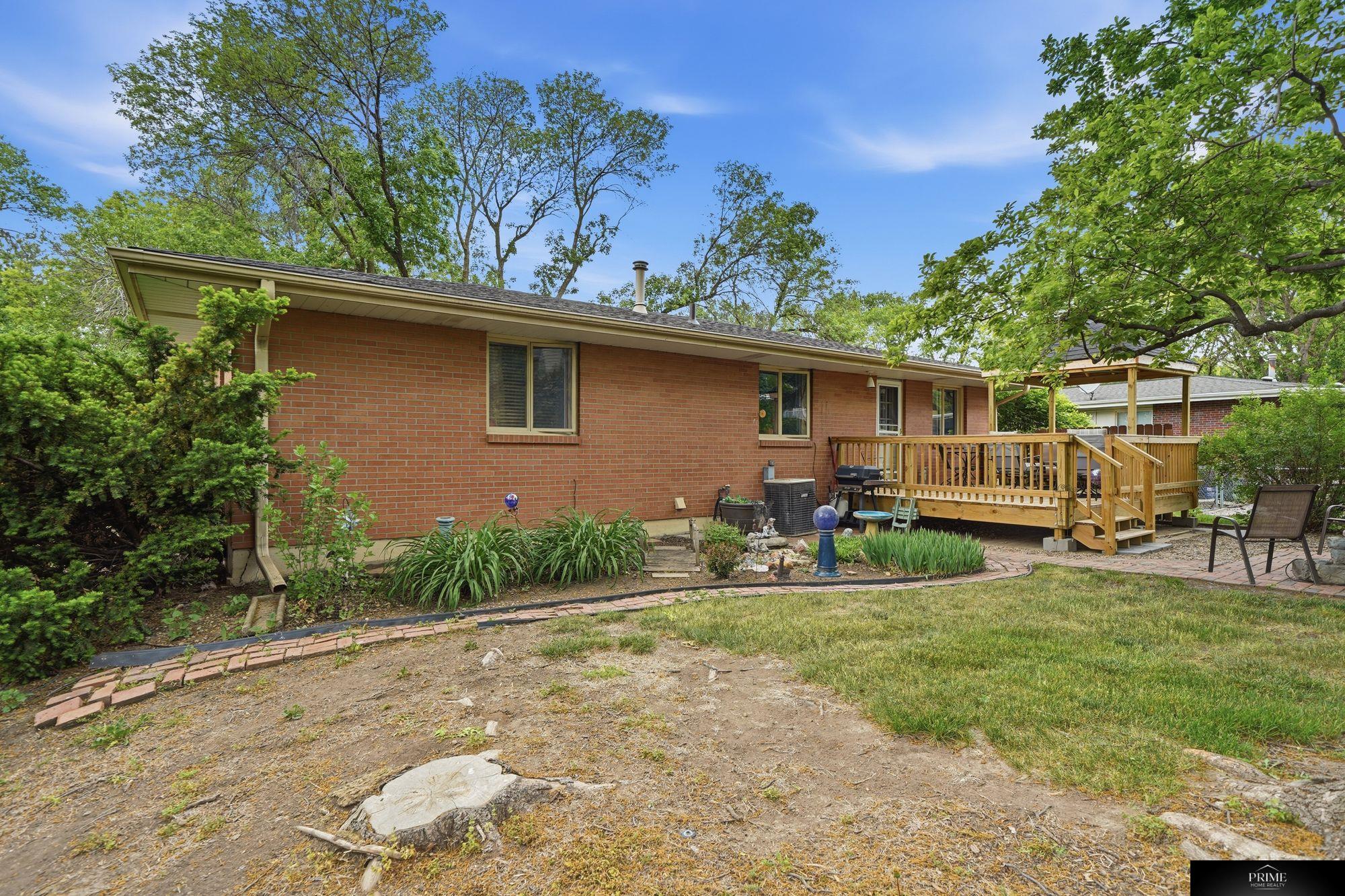 8022 Talbot Trail