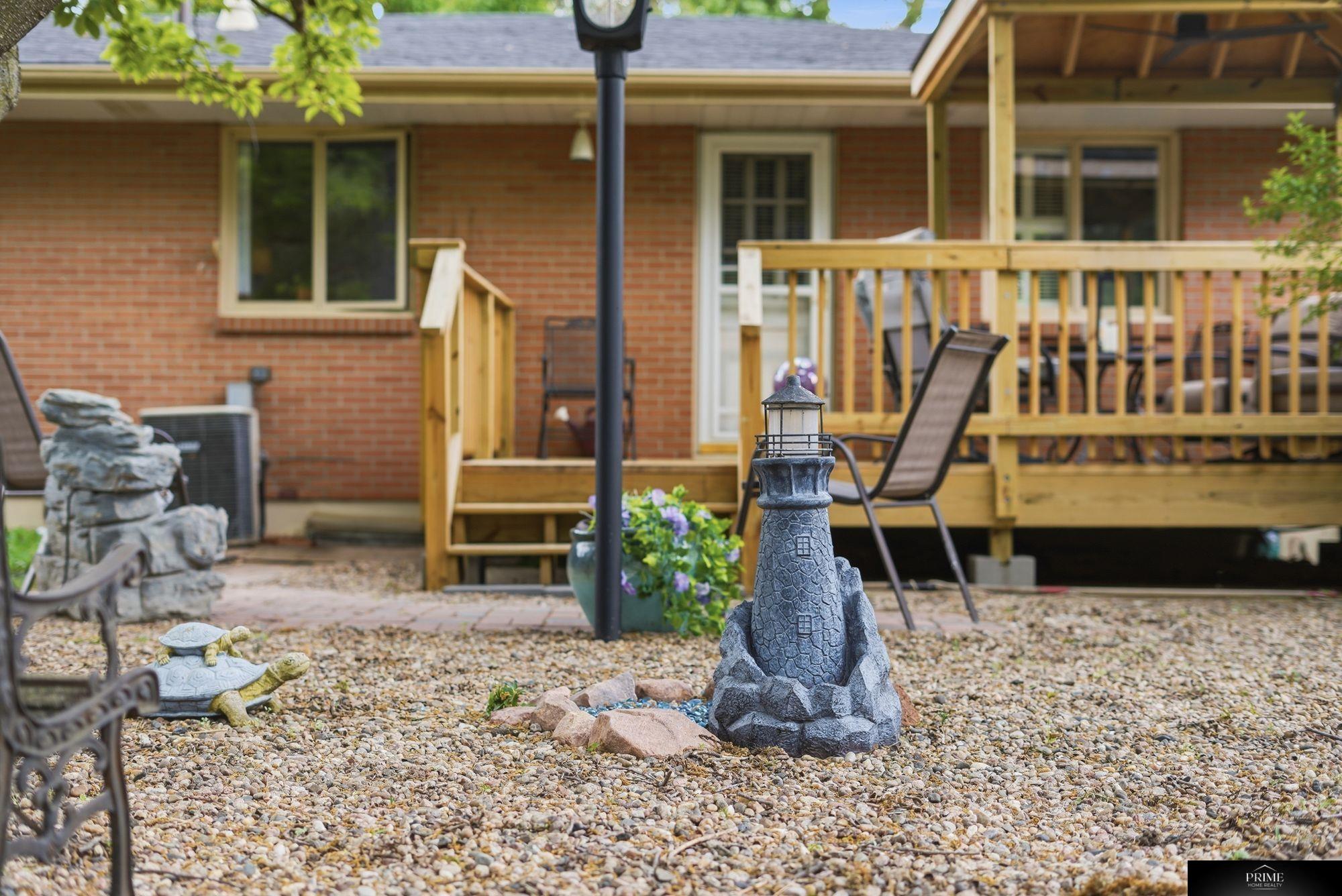 8022 Talbot Trail