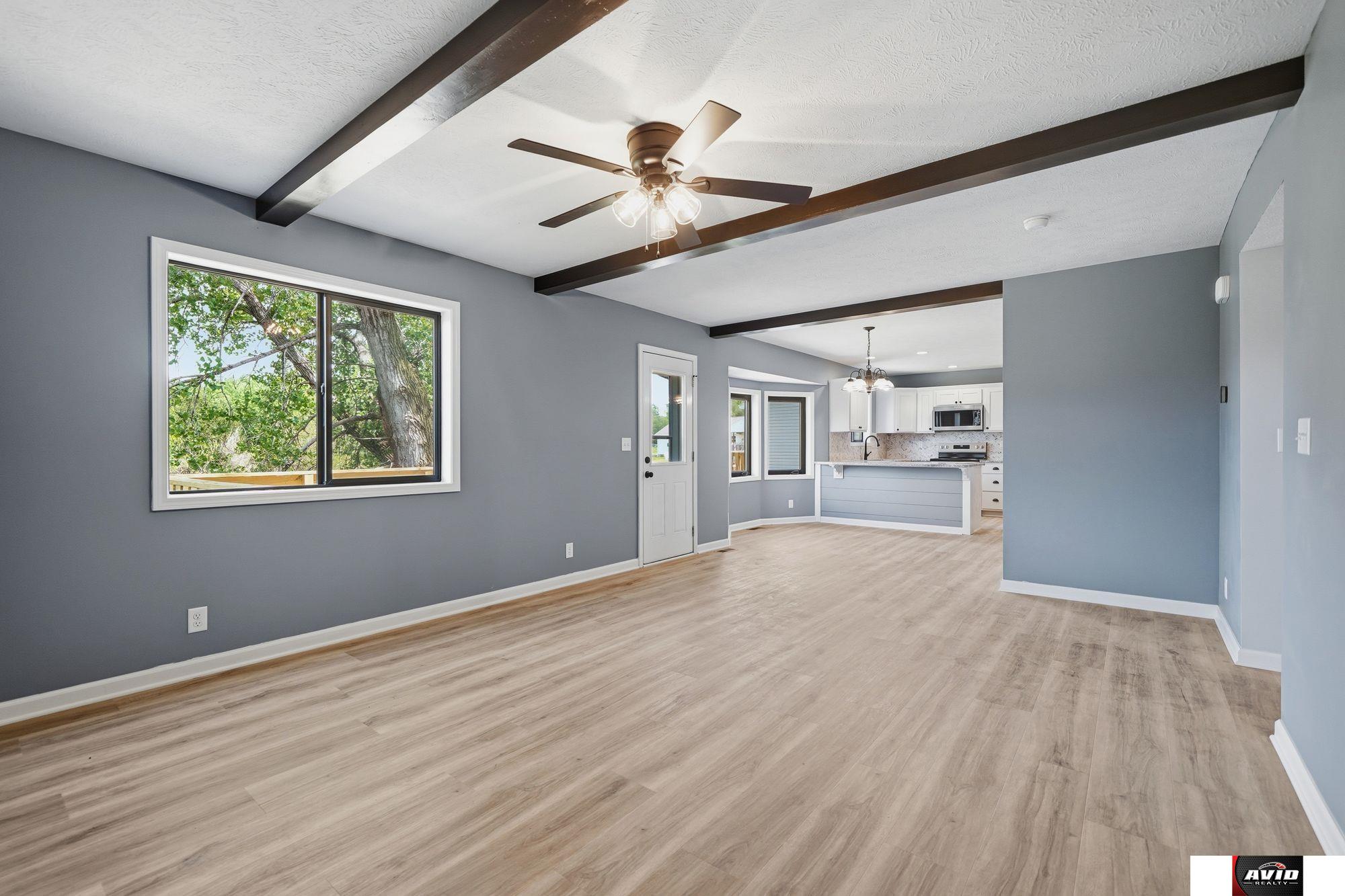 122 W 1st Street