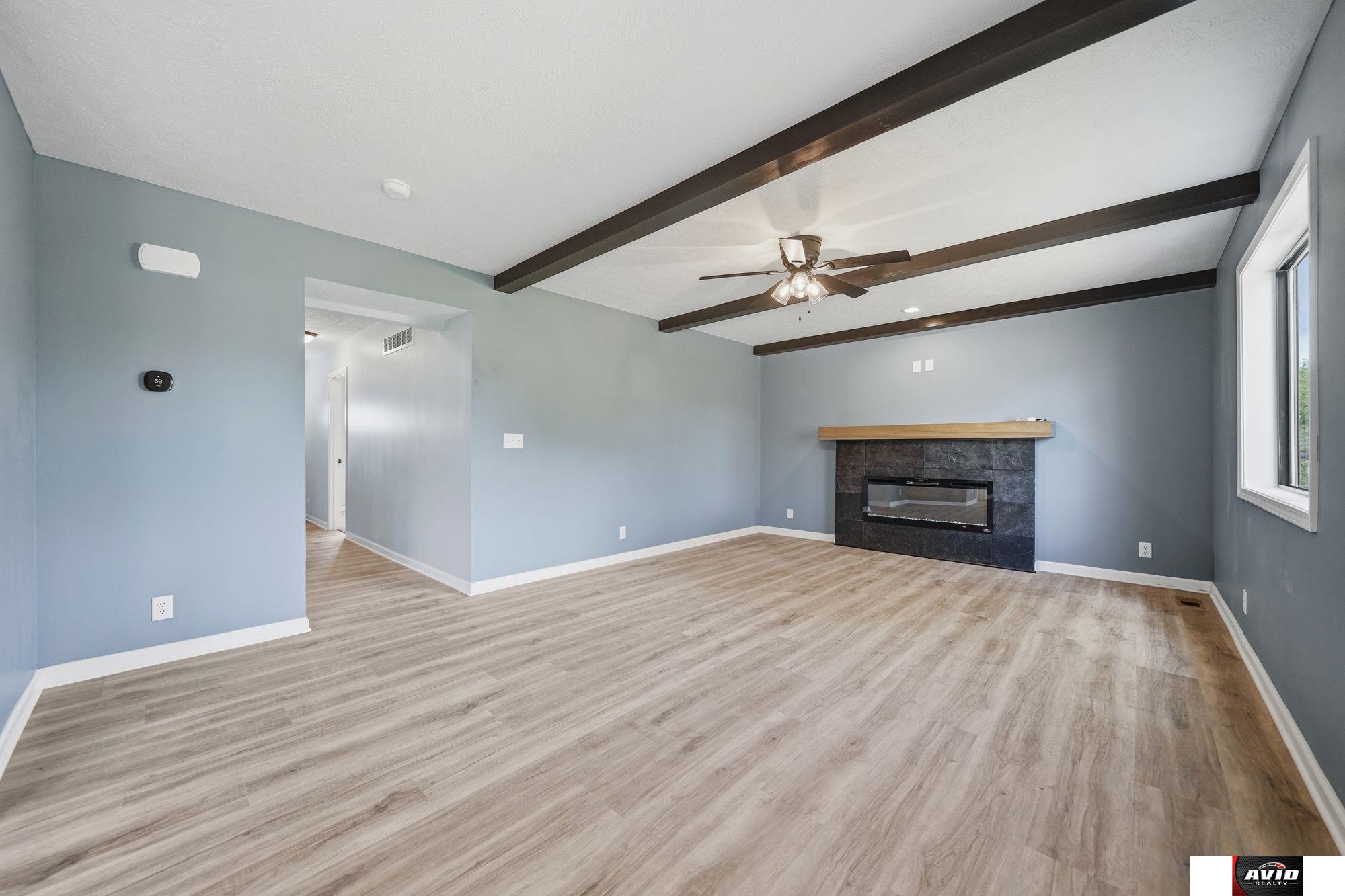 122 W 1st Street