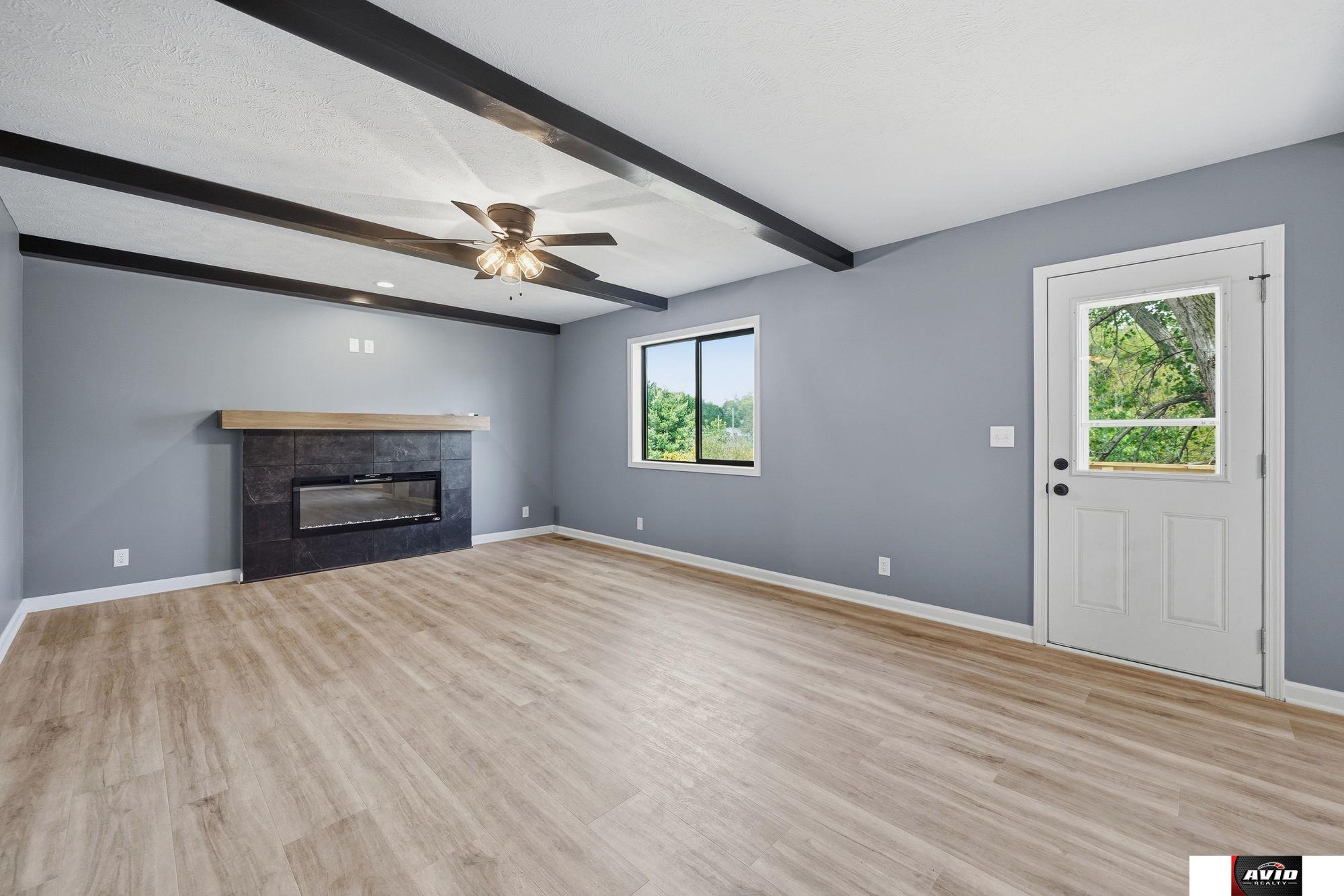 122 W 1st Street