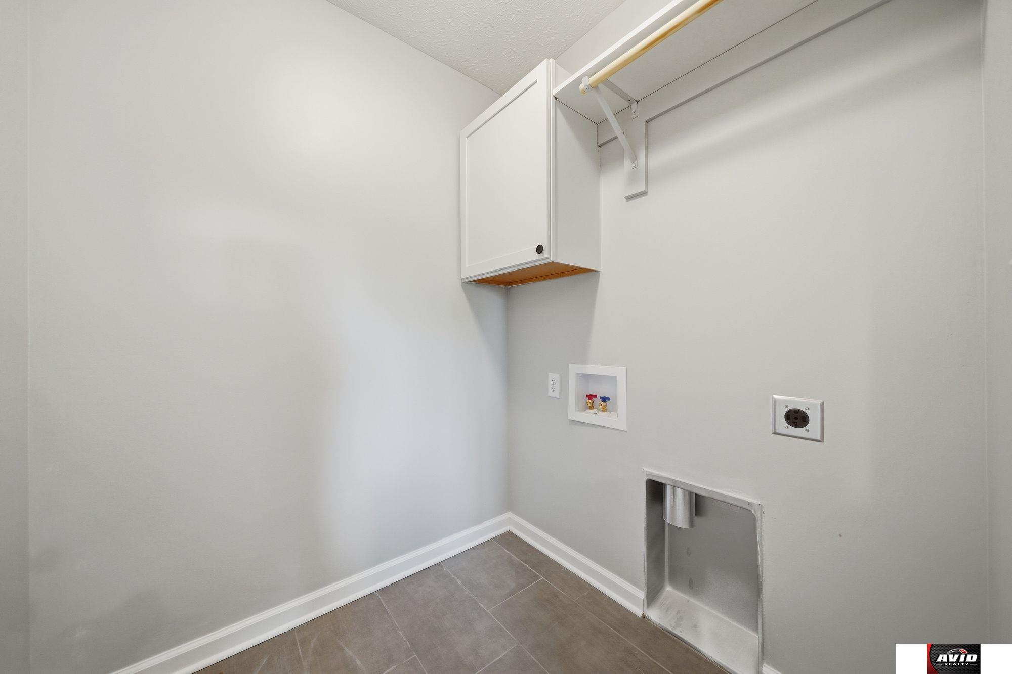 122 W 1st Street