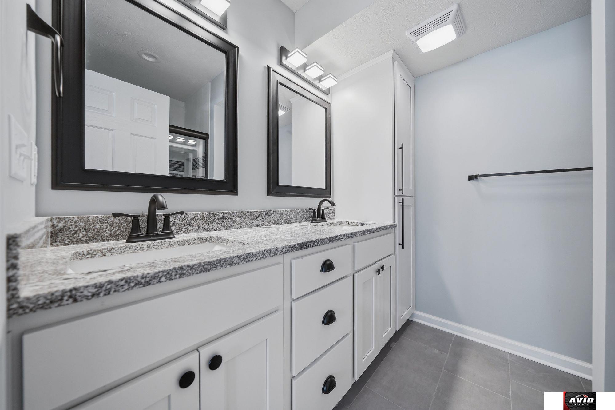 122 W 1st Street