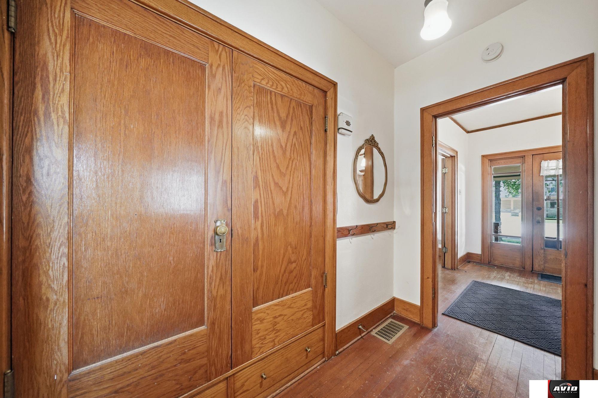 115 E 7th Street