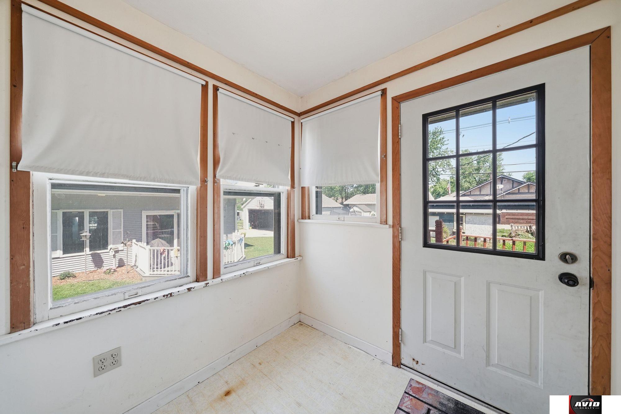 115 E 7th Street