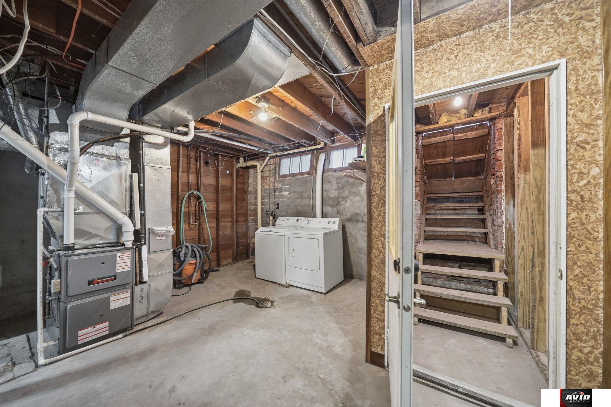 115 E 7th Street