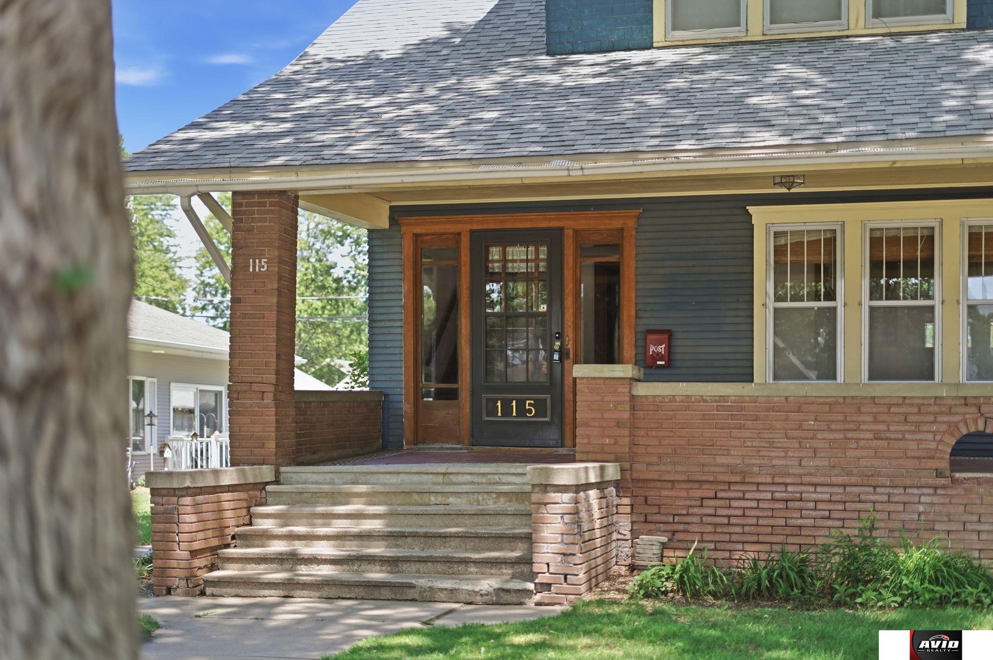 115 E 7th Street