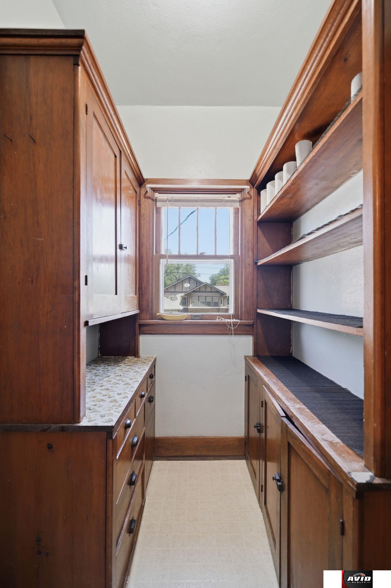 115 E 7th Street