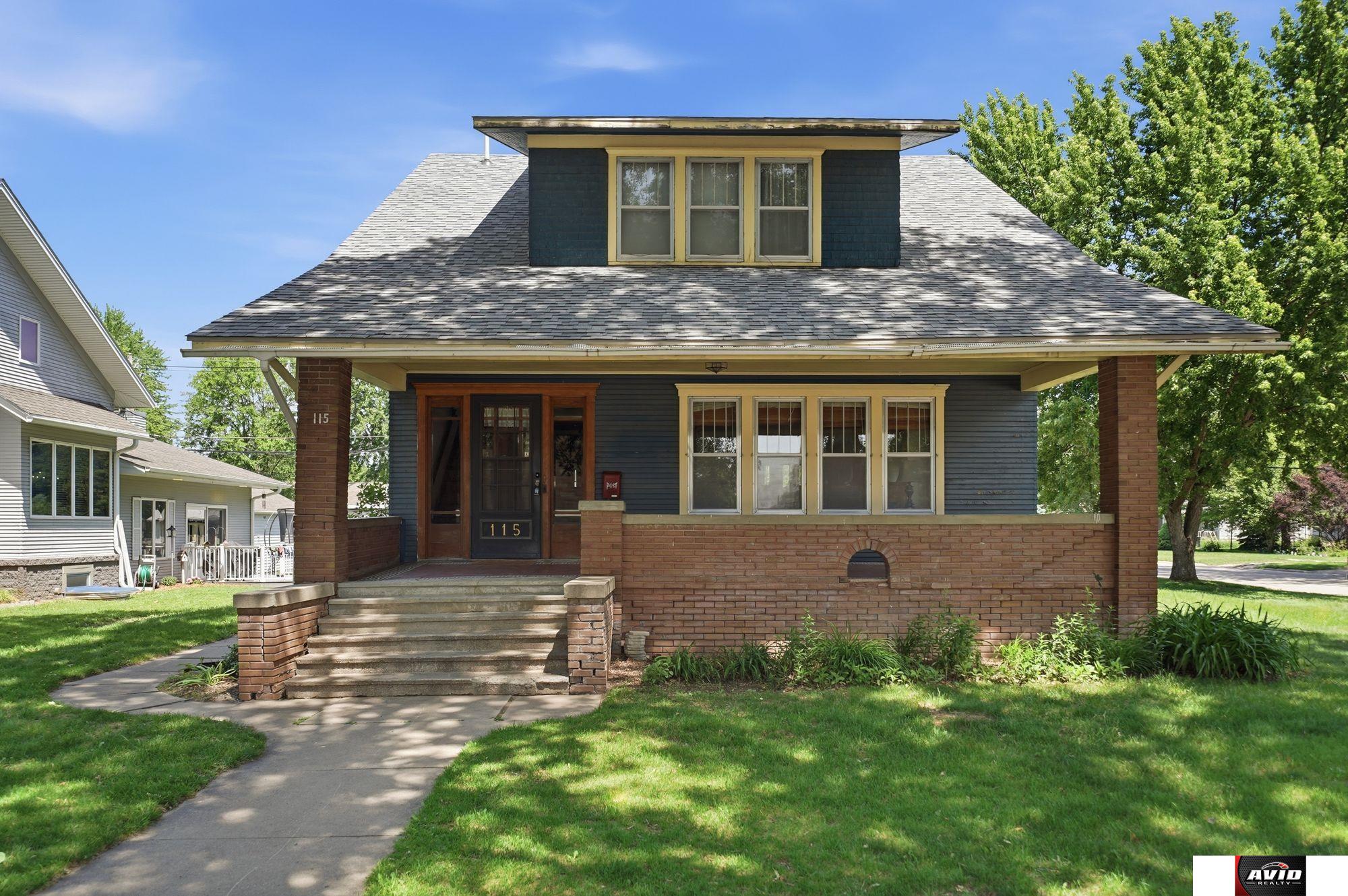 115 E 7th Street