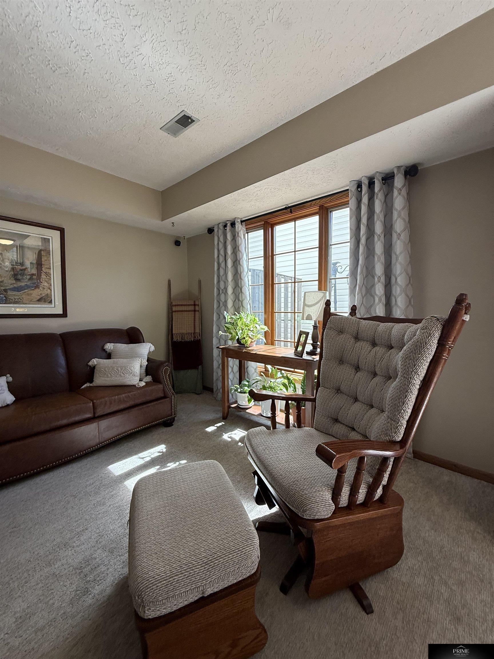 2904 Londonshire Court