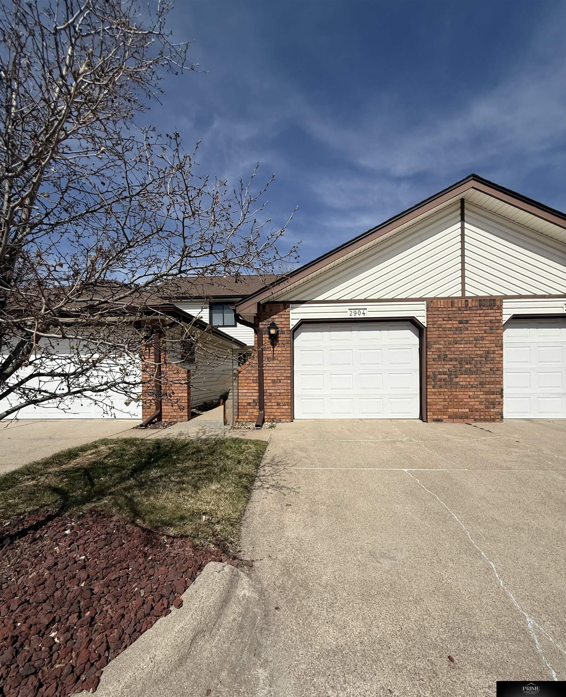 2904 Londonshire Court