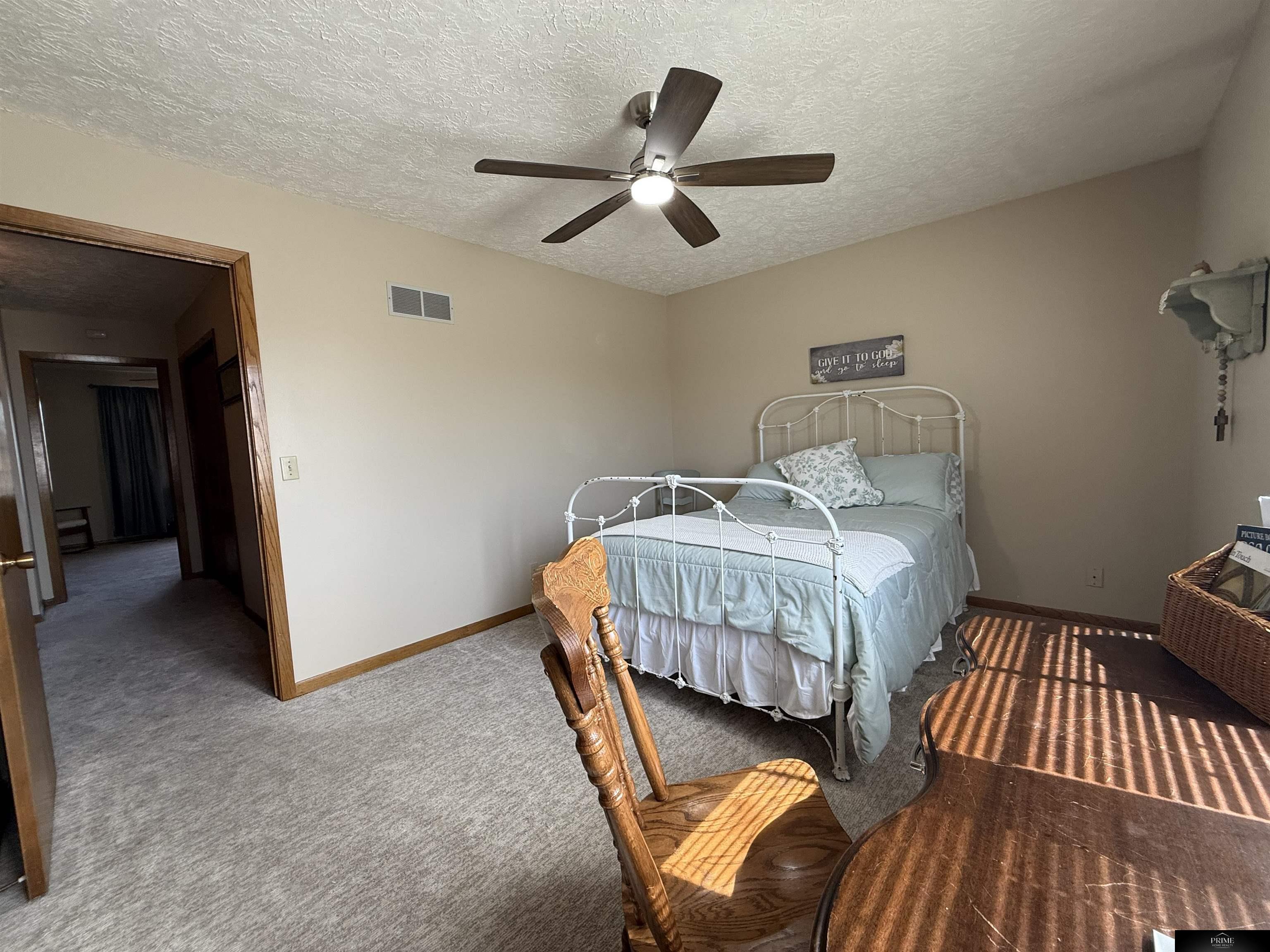 2904 Londonshire Court