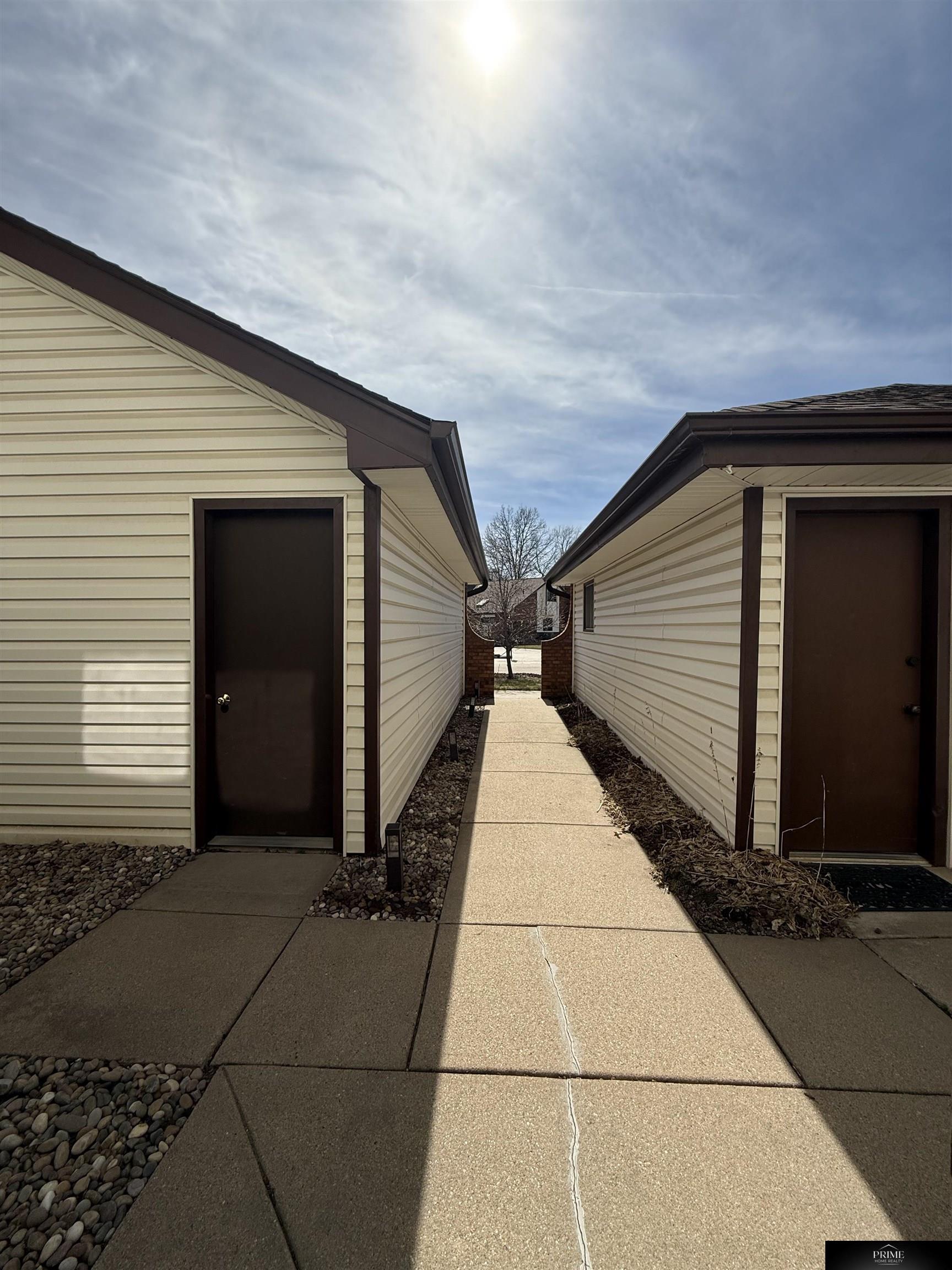 2904 Londonshire Court