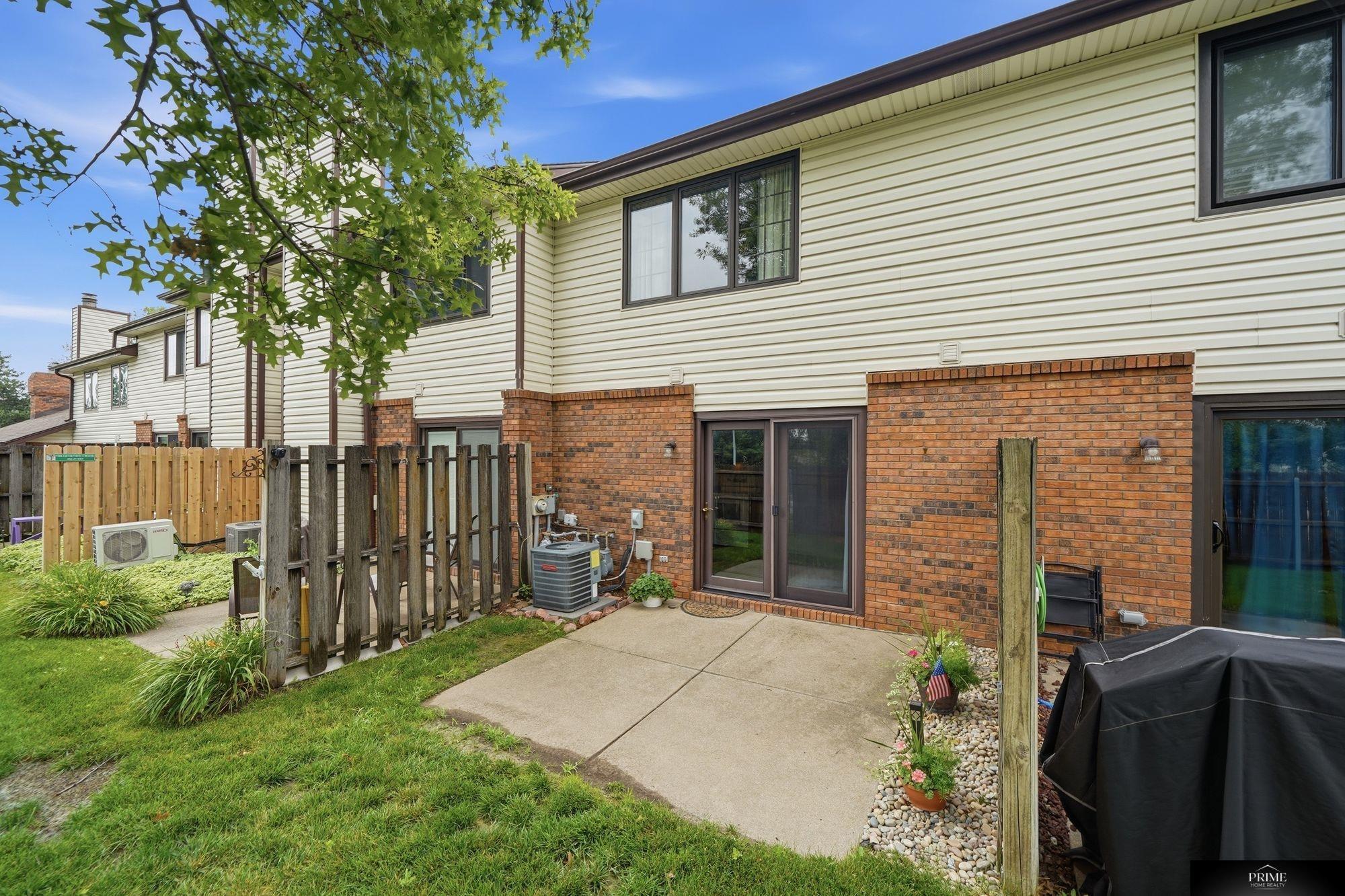 2904 Londonshire Court