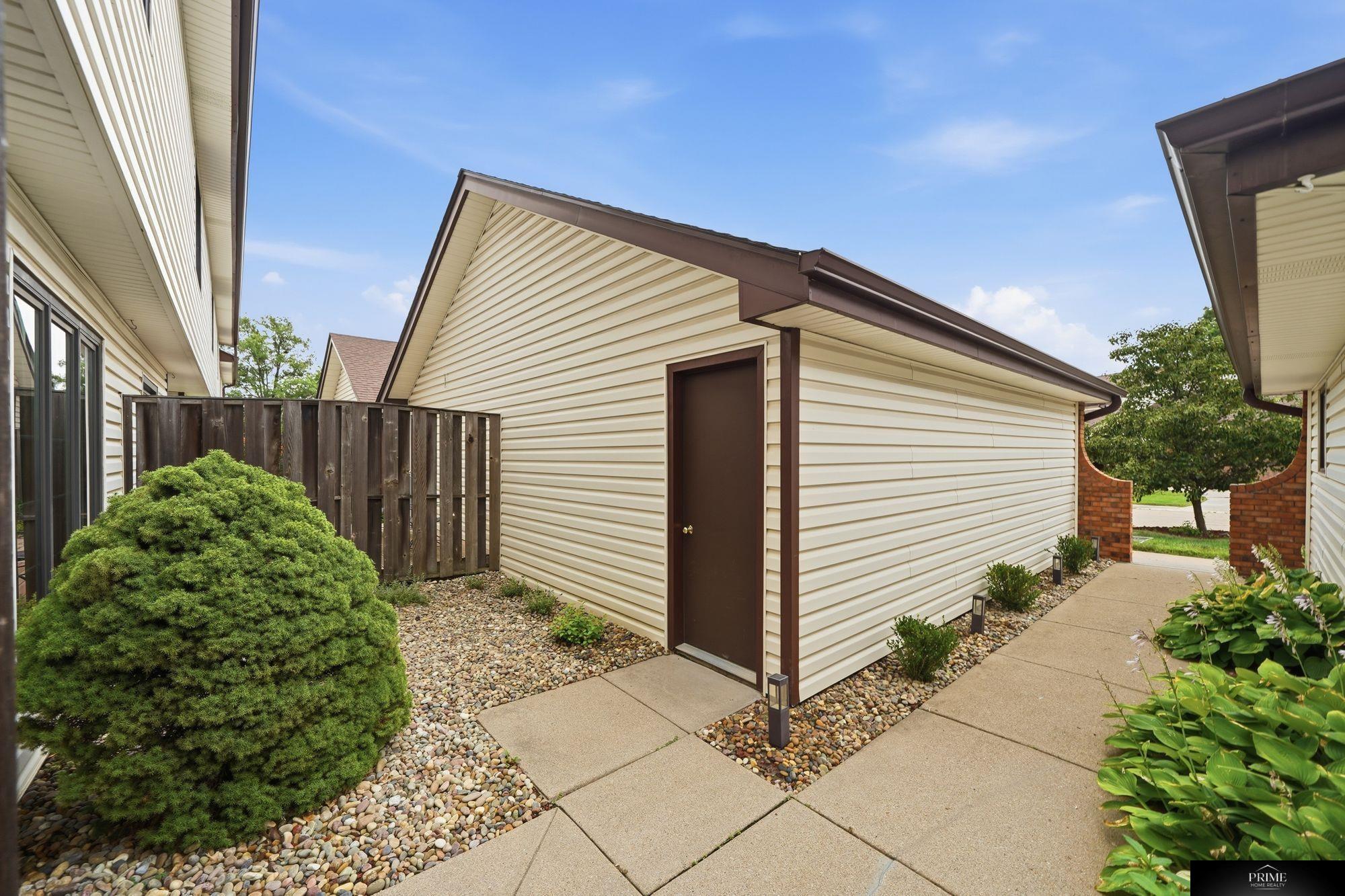2904 Londonshire Court