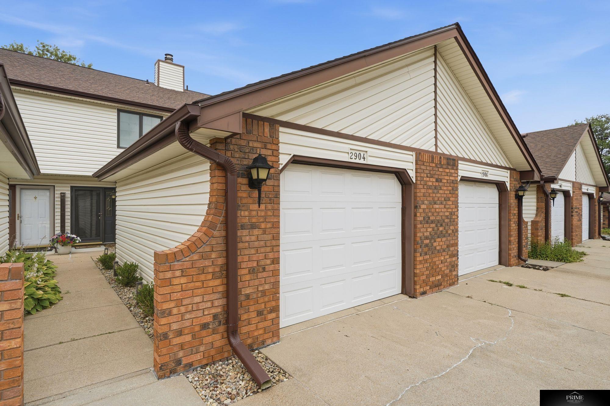 2904 Londonshire Court