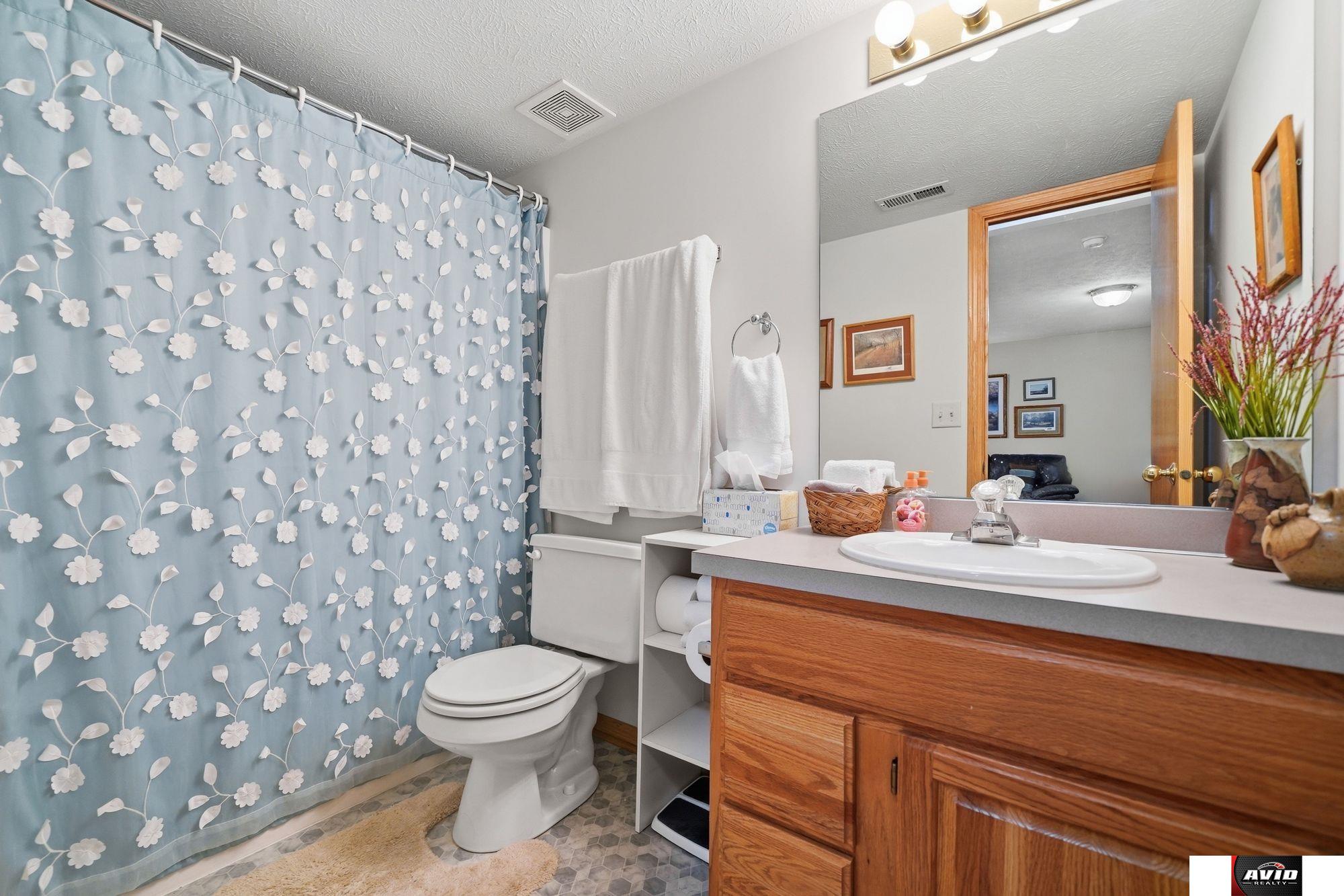 8111 Cheney Ridge Road