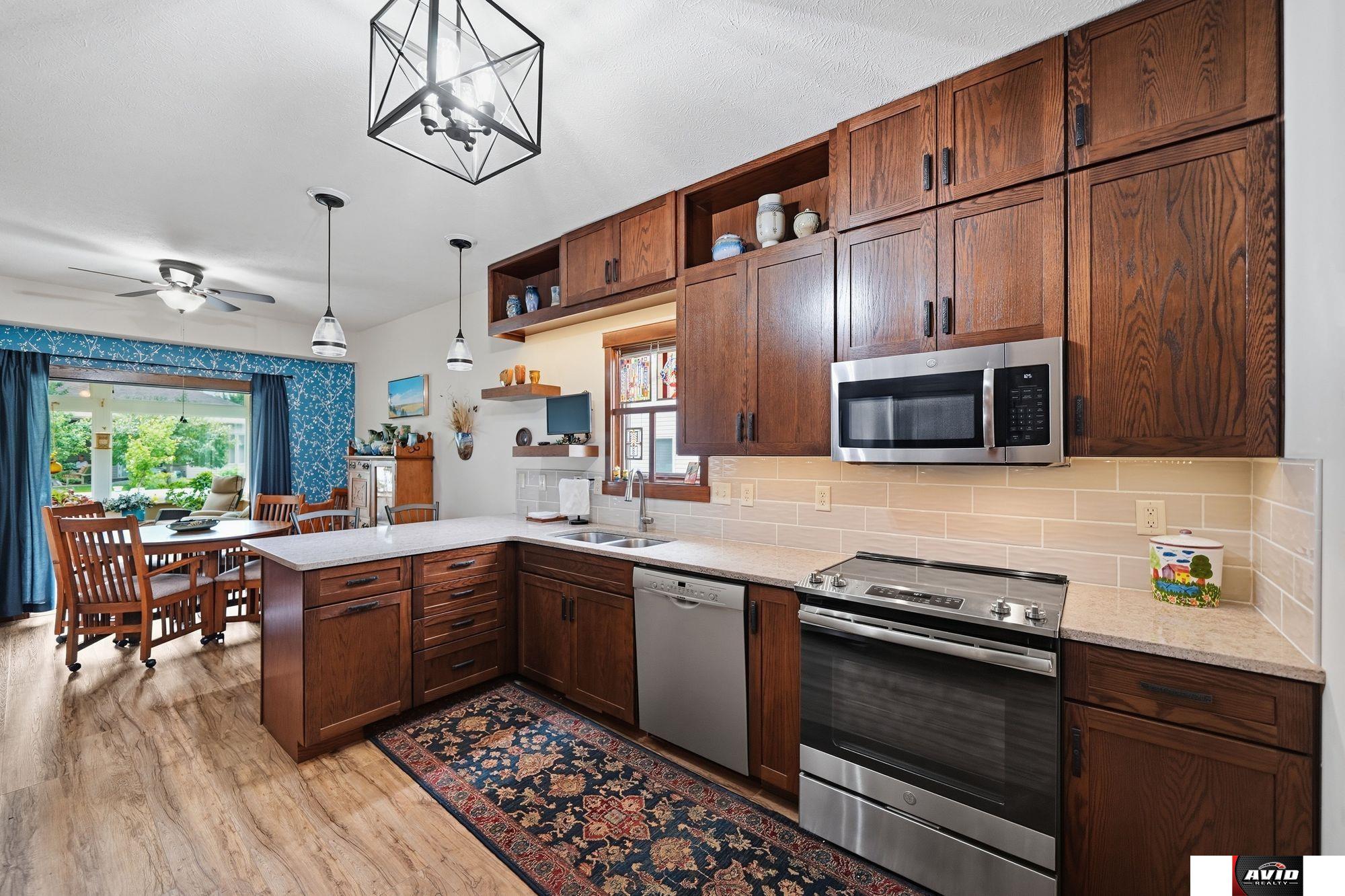 8111 Cheney Ridge Road