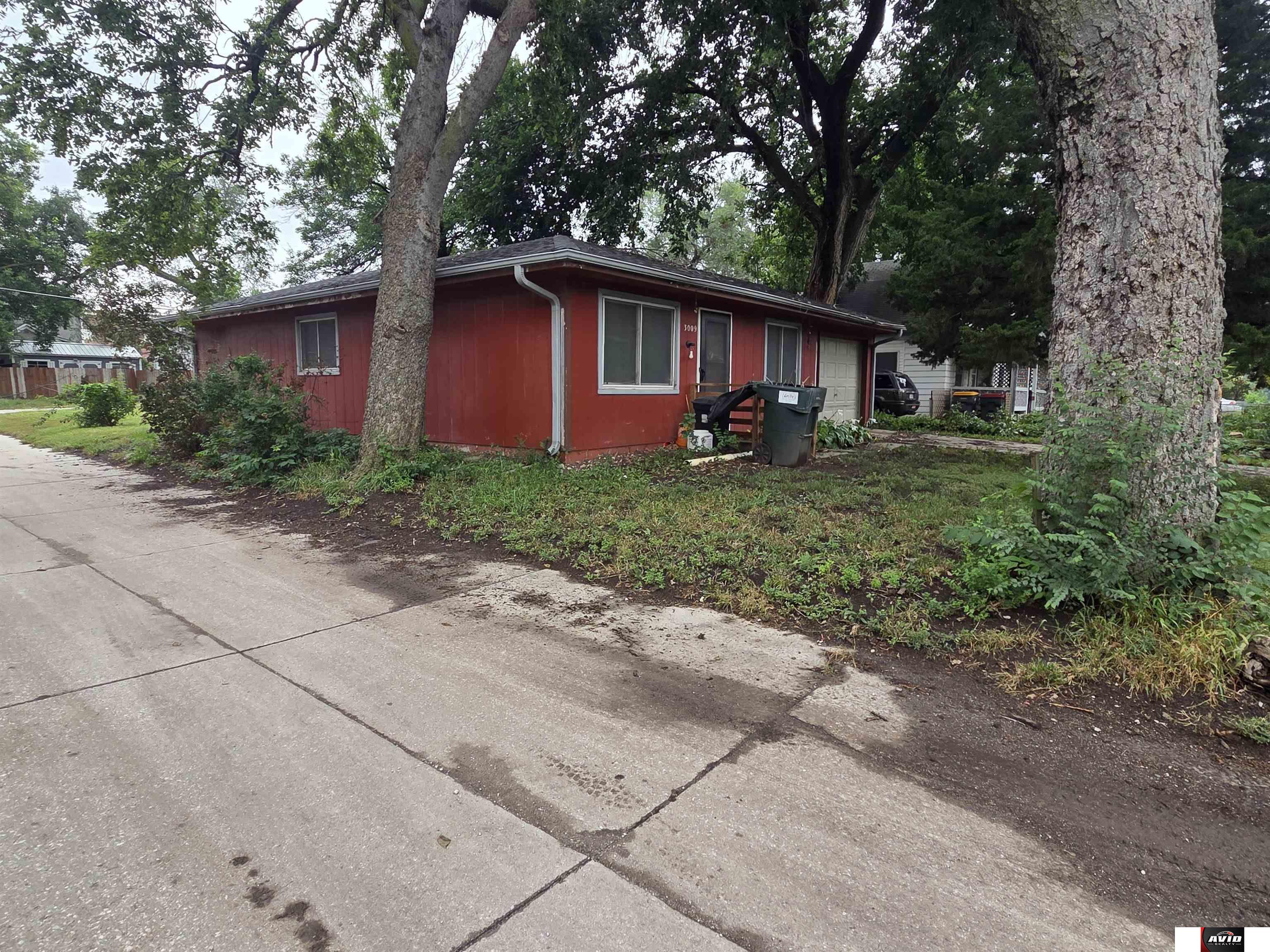 3009 Potter Street