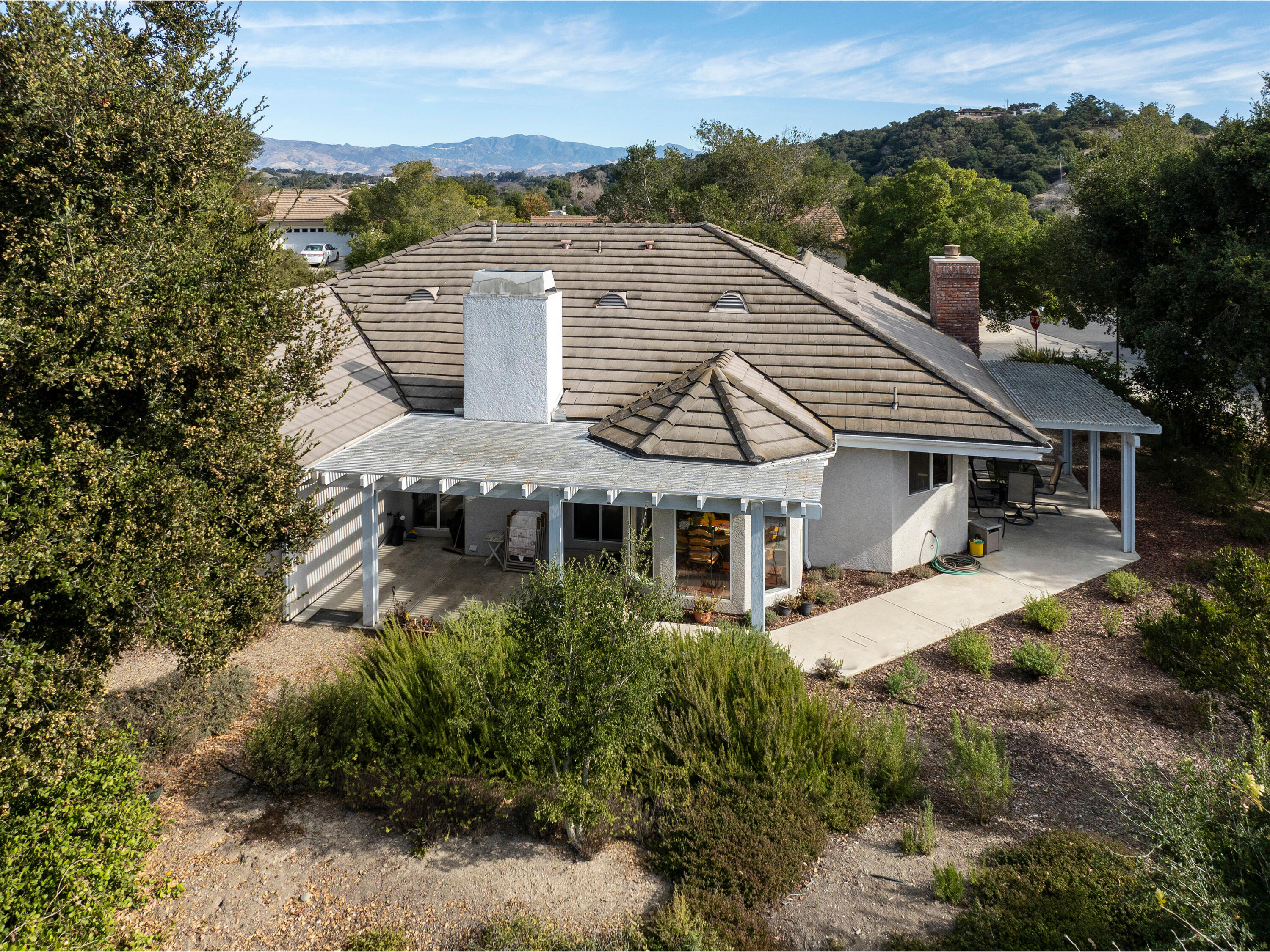 606 Aqueduct Way
