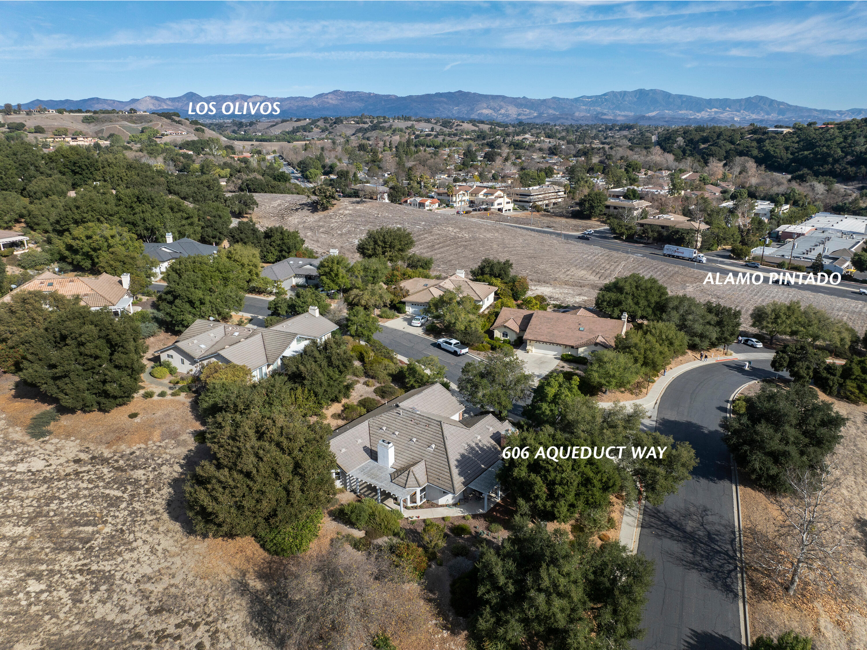 606 Aqueduct Way
