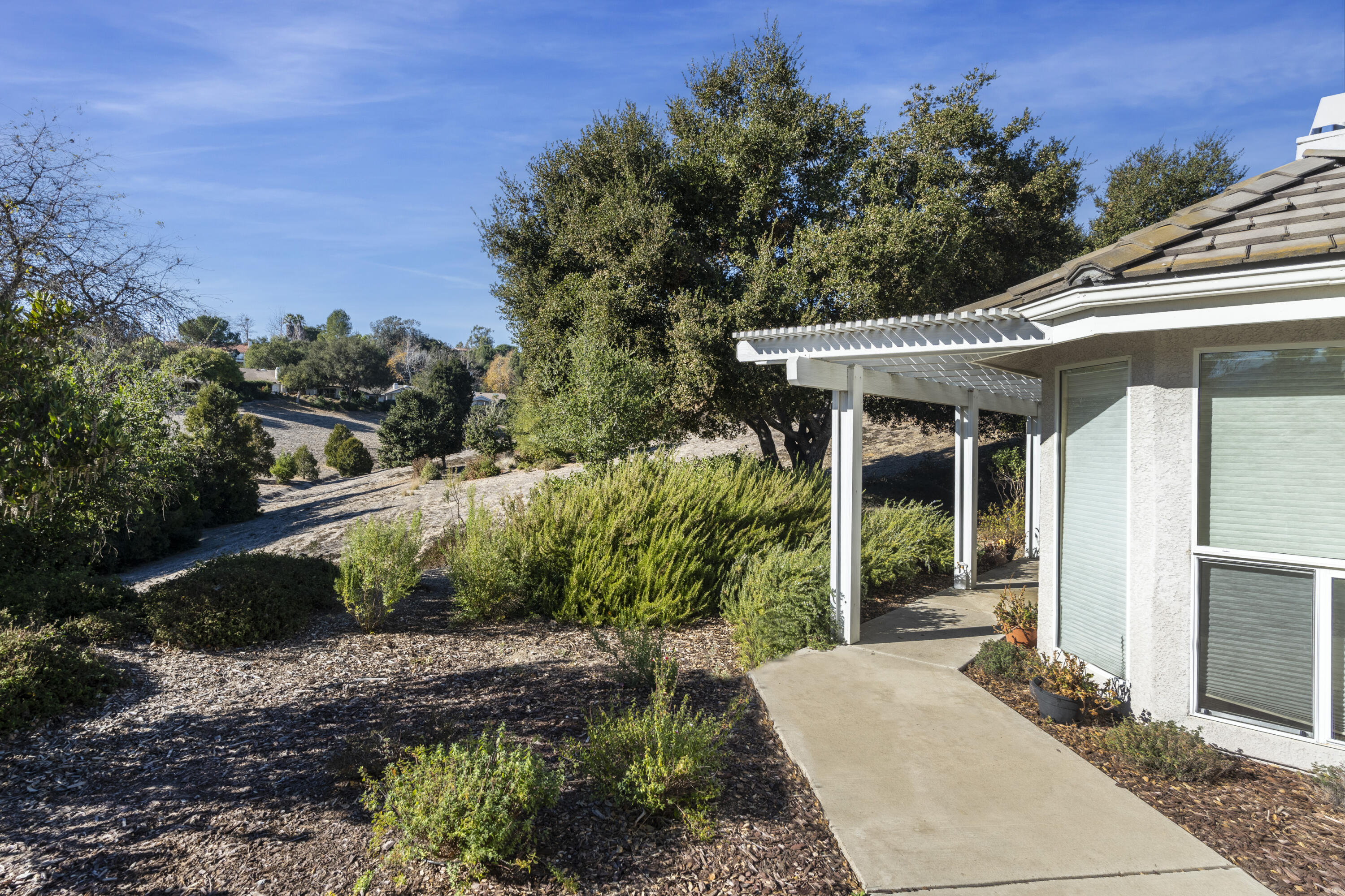 606 Aqueduct Way