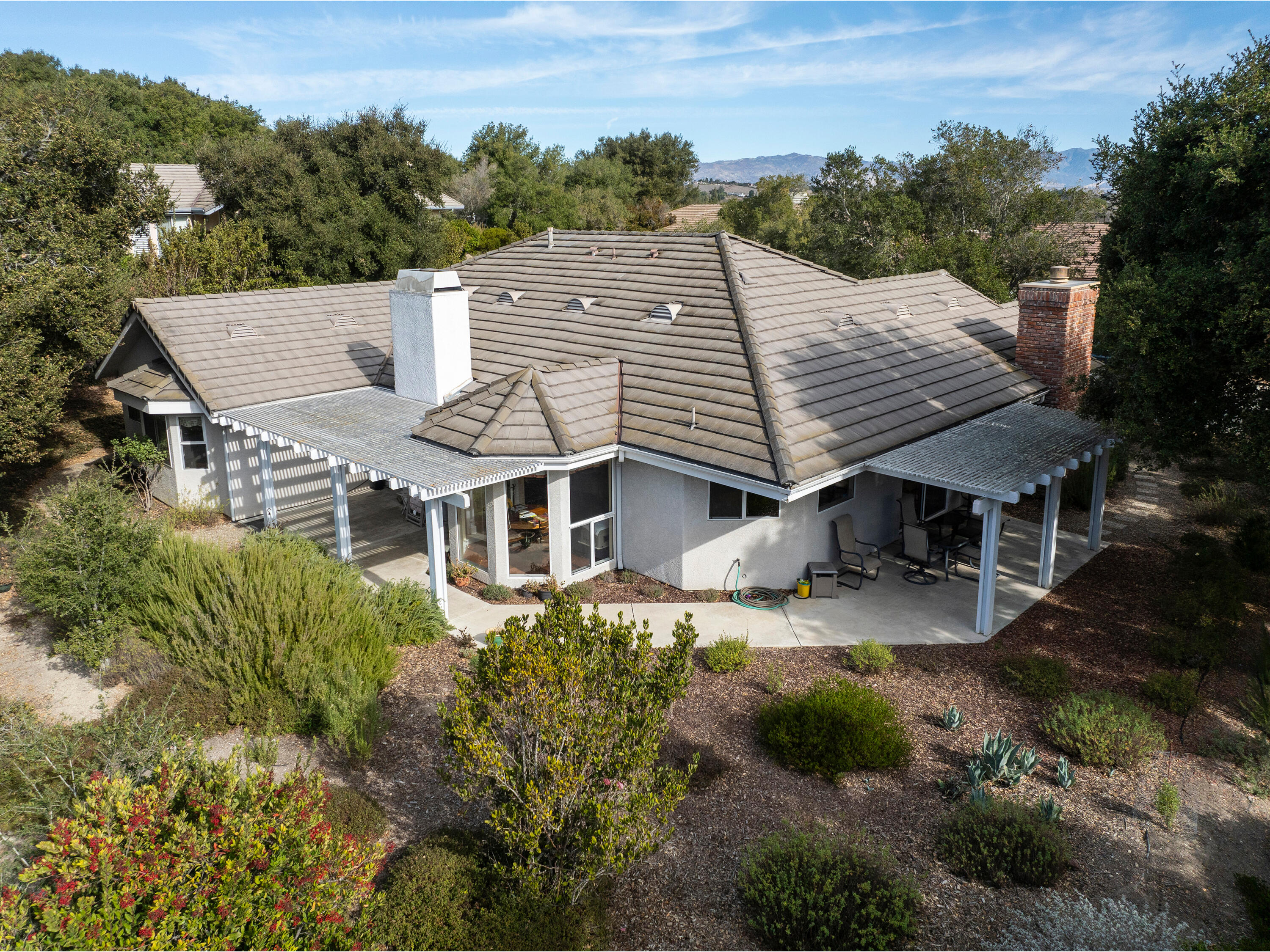 606 Aqueduct Way