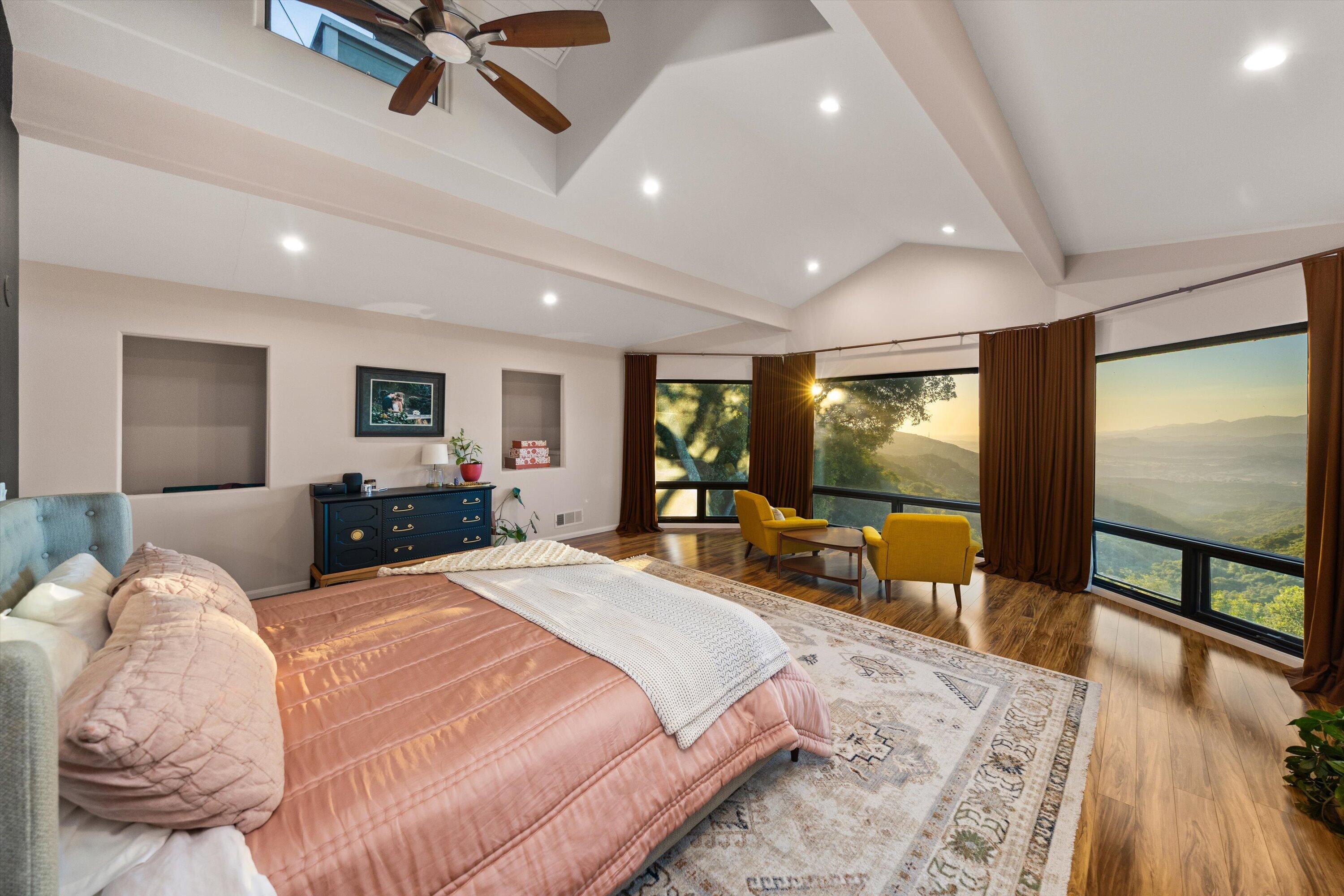 5150 E Camino Cielo