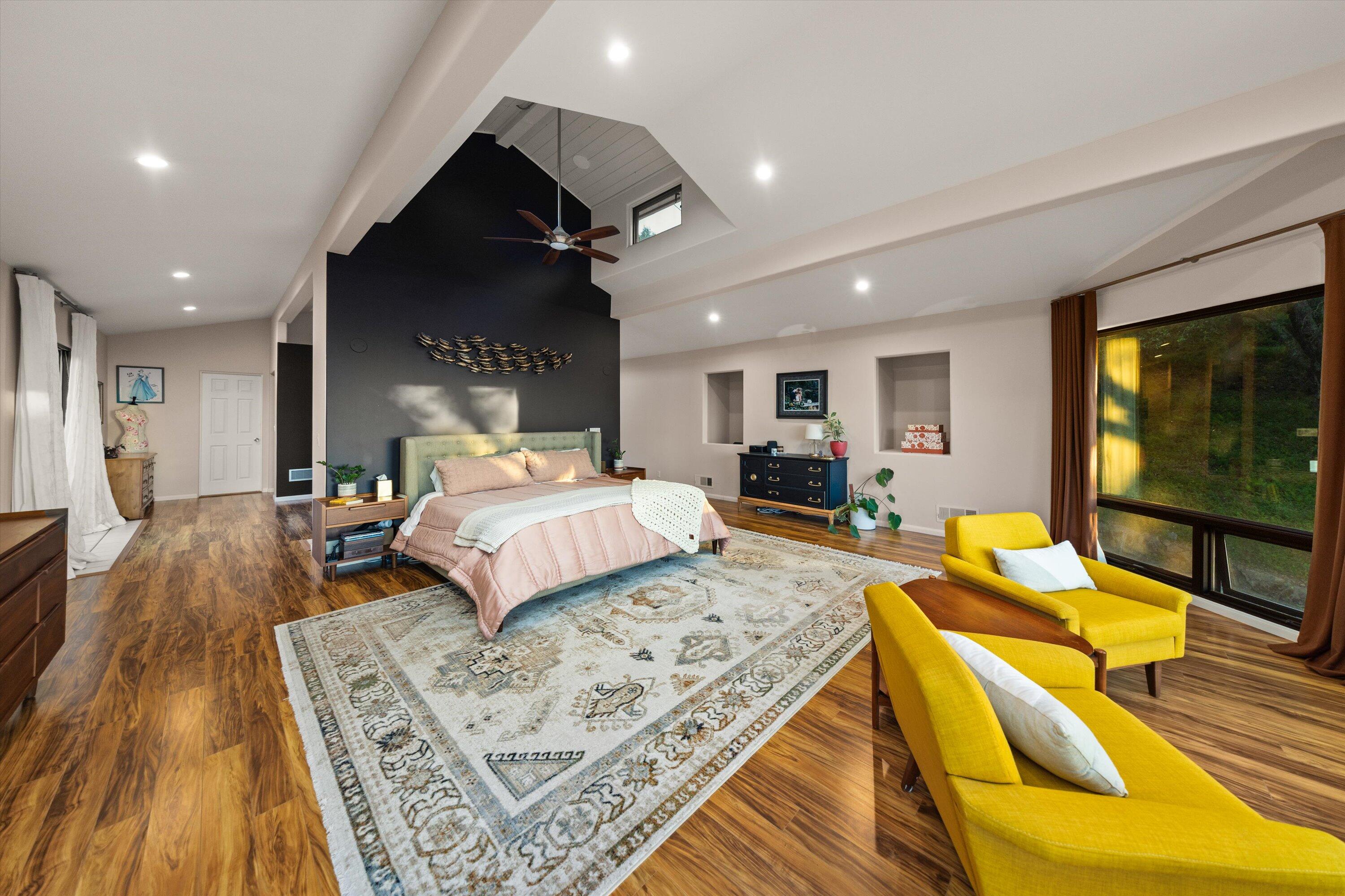 5150 E Camino Cielo