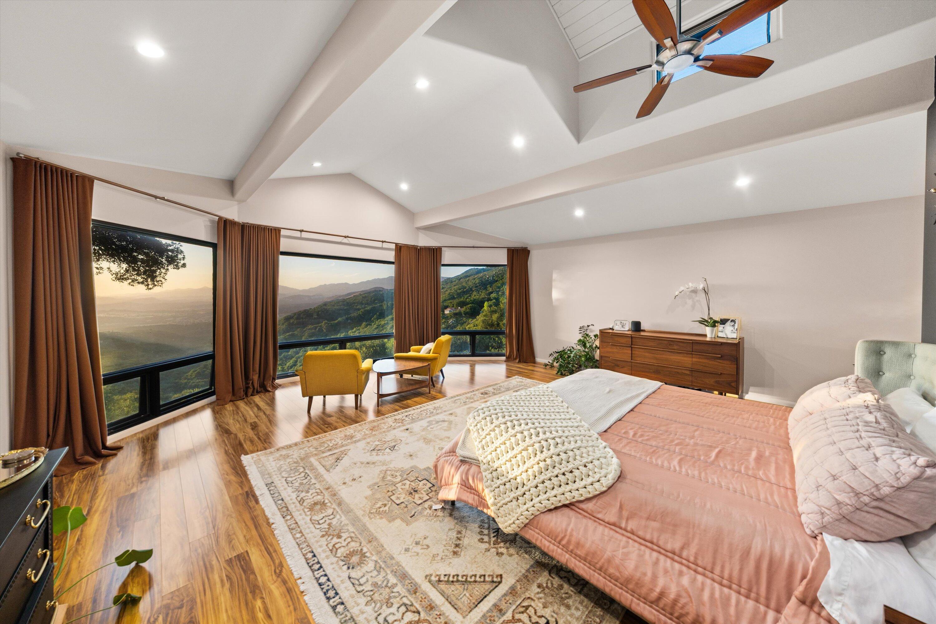 5150 E Camino Cielo