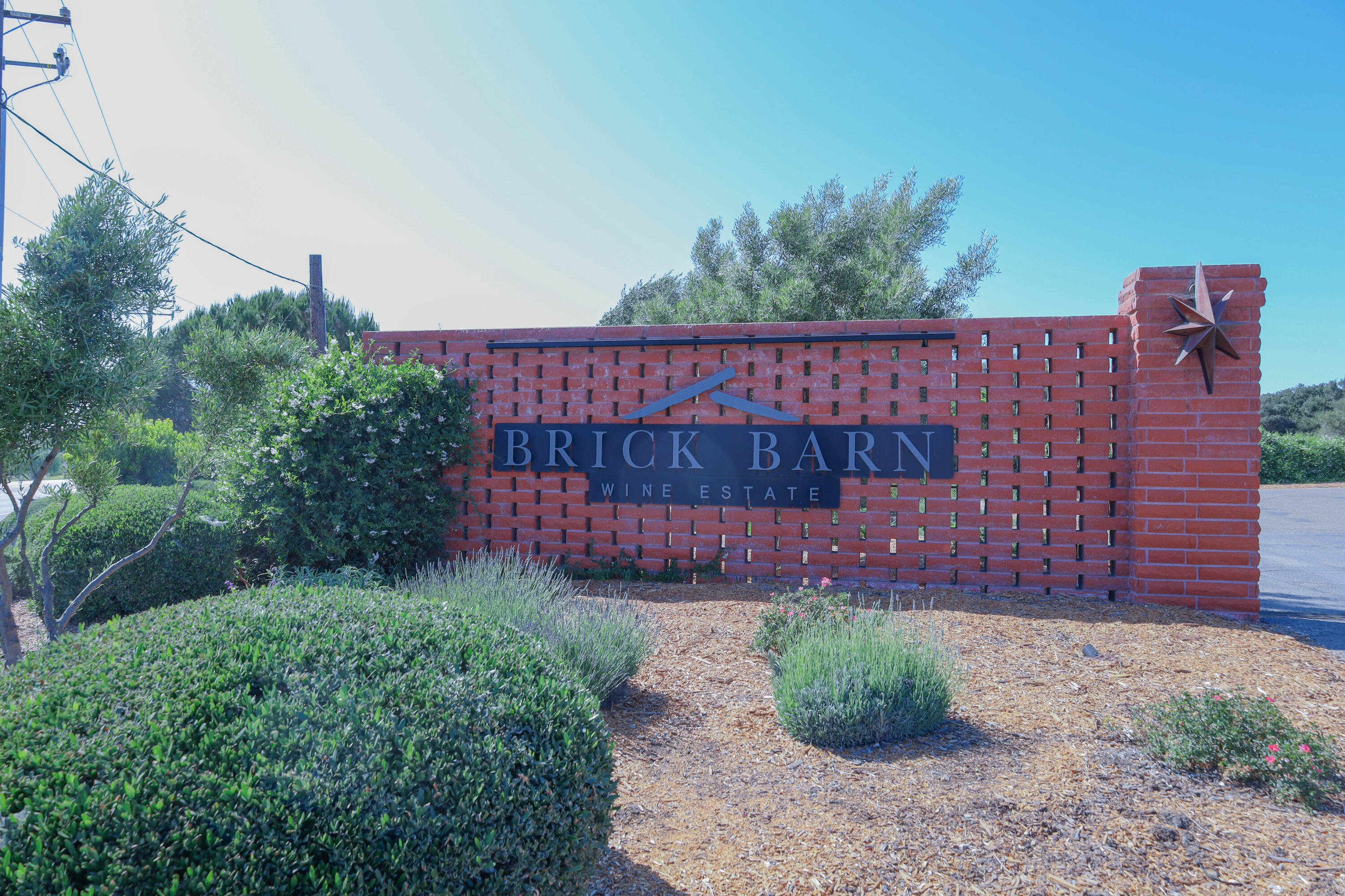 433 Dania Avenue