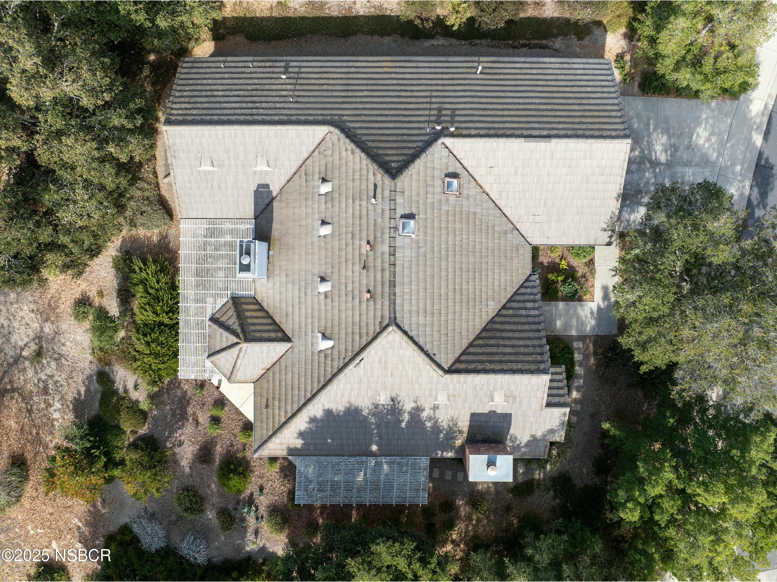 606 Aqueduct Way