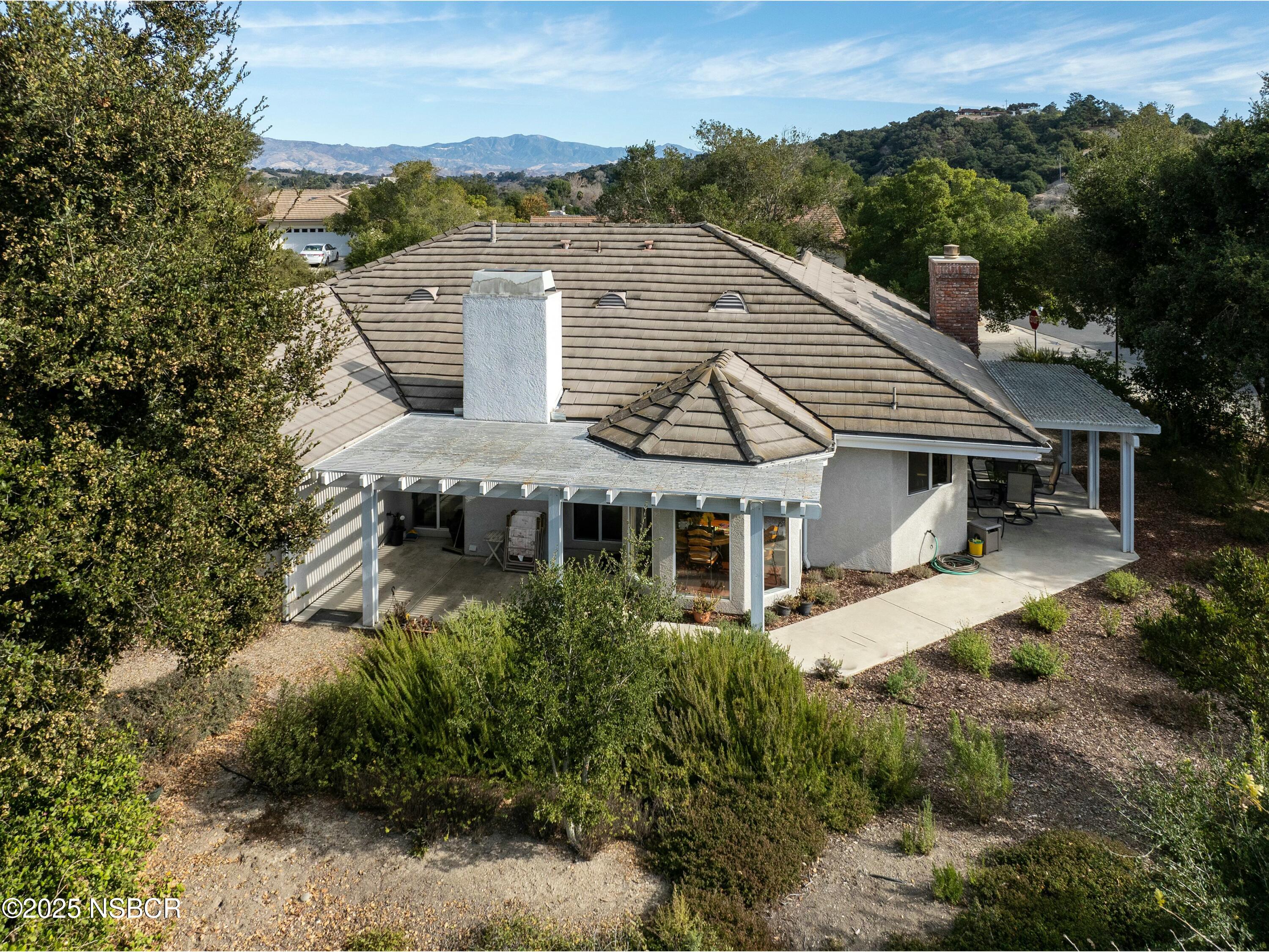606 Aqueduct Way