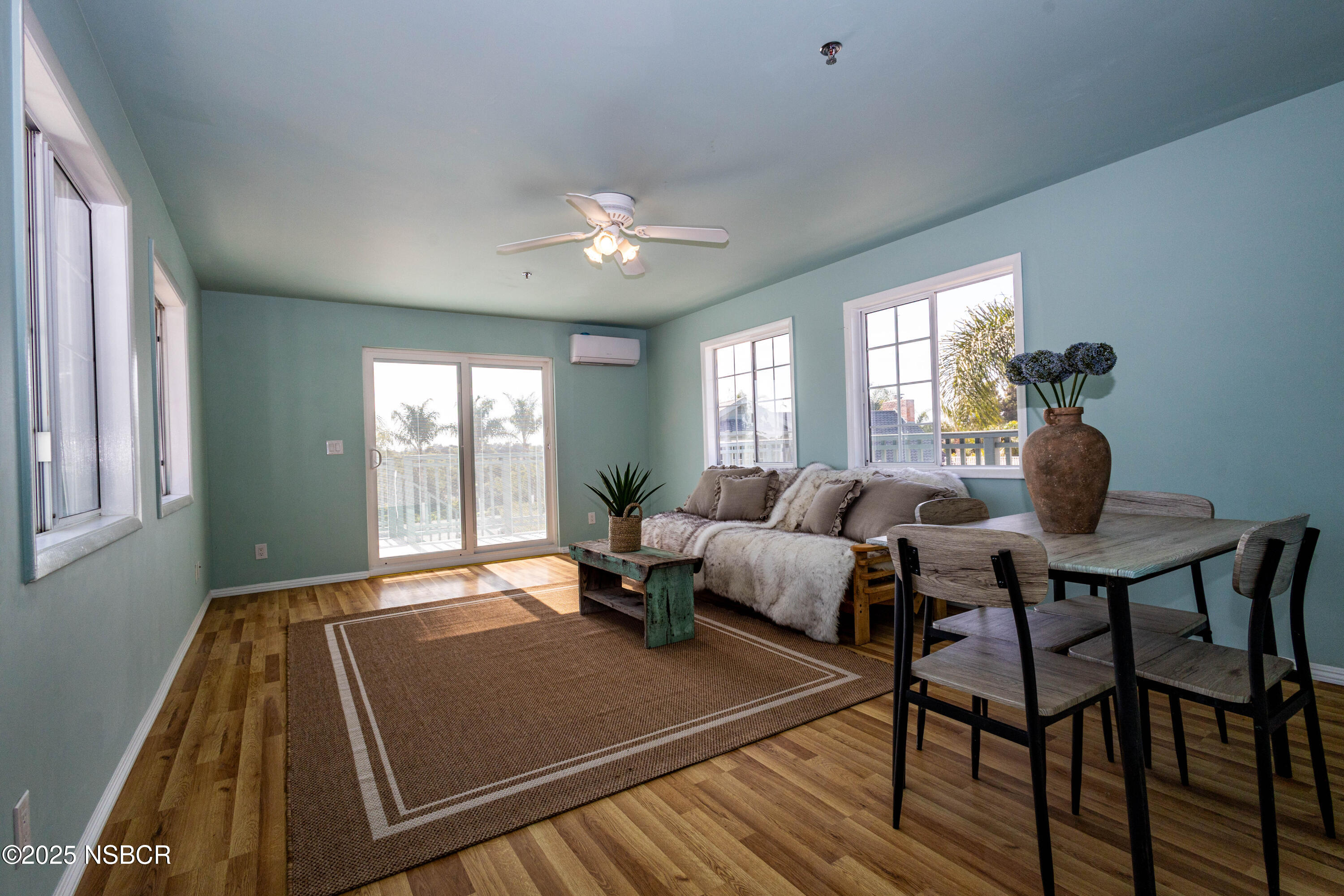 1551-1553 Meadowvale Road