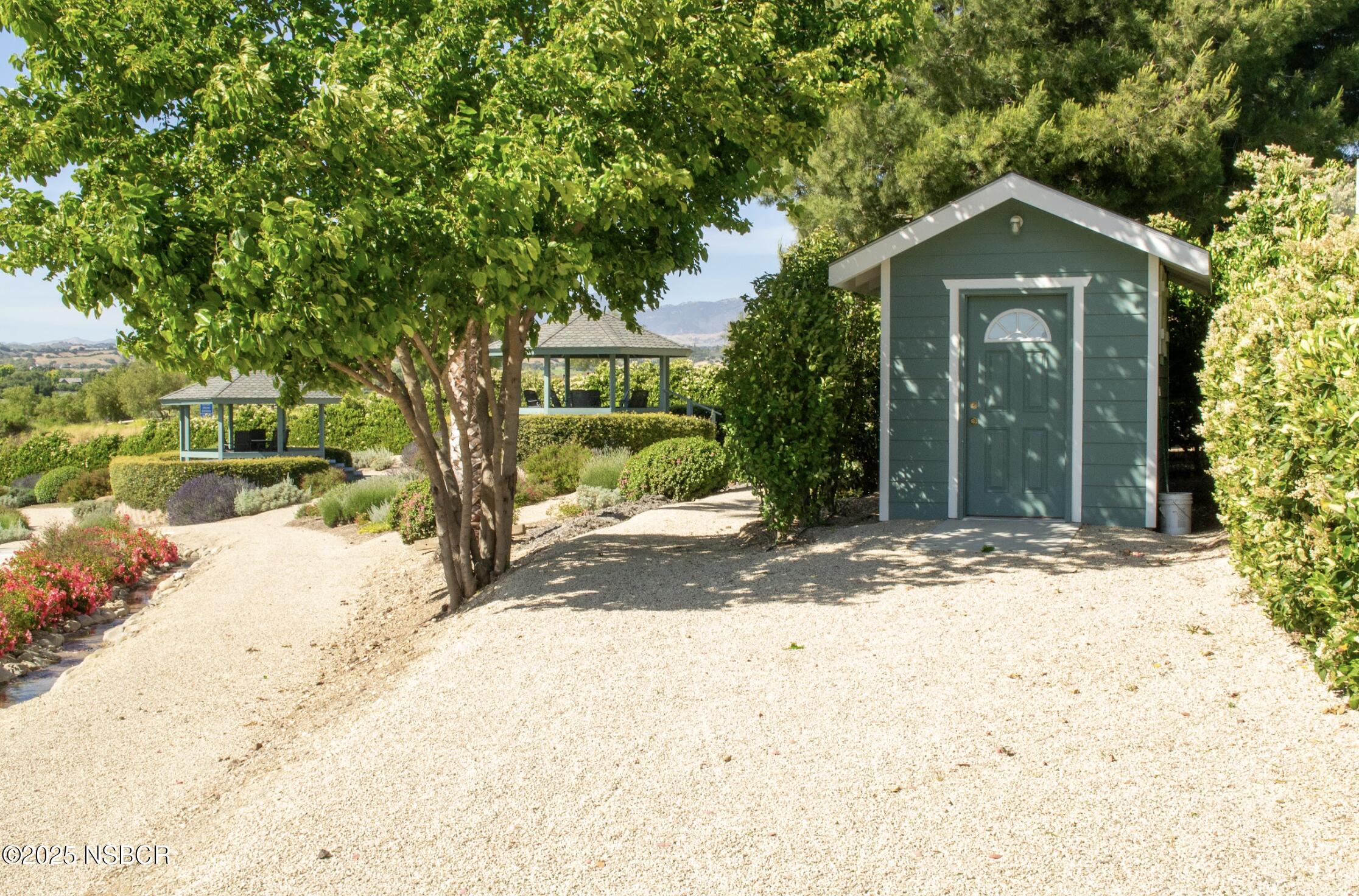 1551-1553 Meadowvale Road