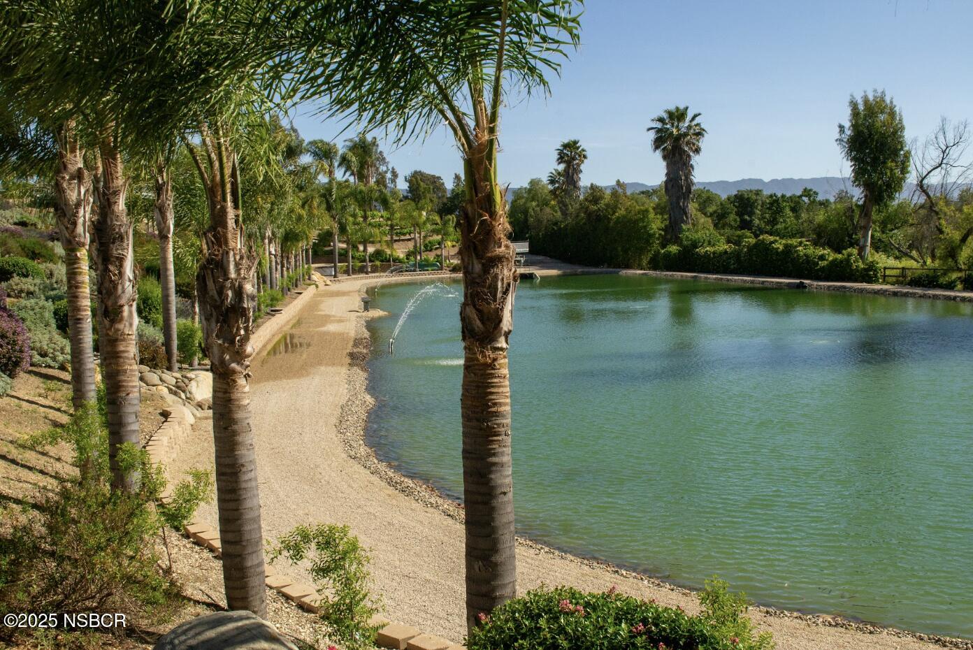 1551-1553 Meadowvale Road