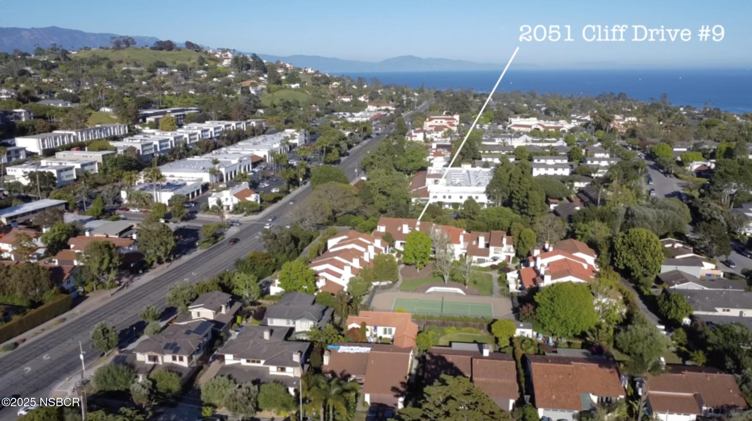 2051 Cliff Drive 09