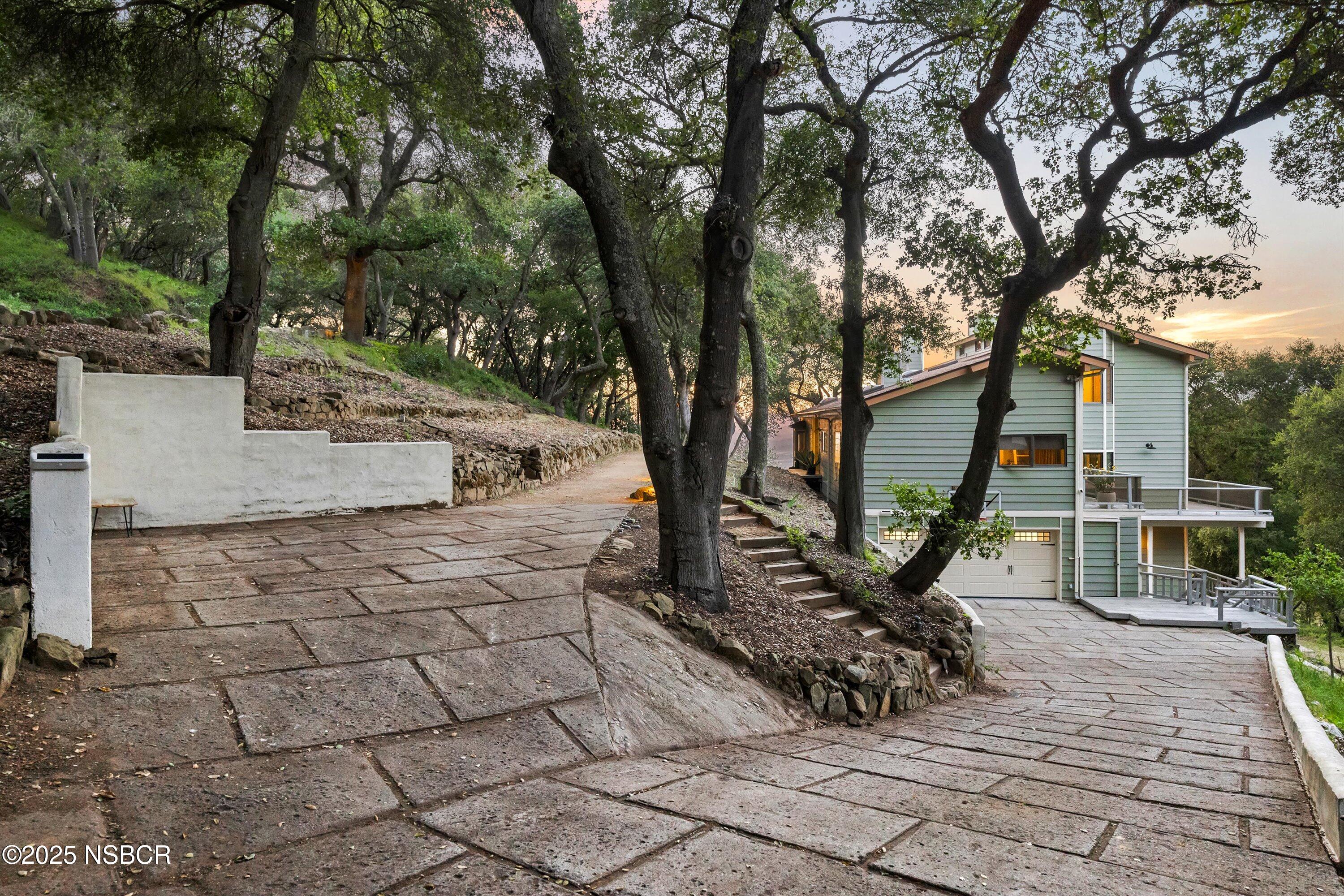 5150 E E Camino Cielo