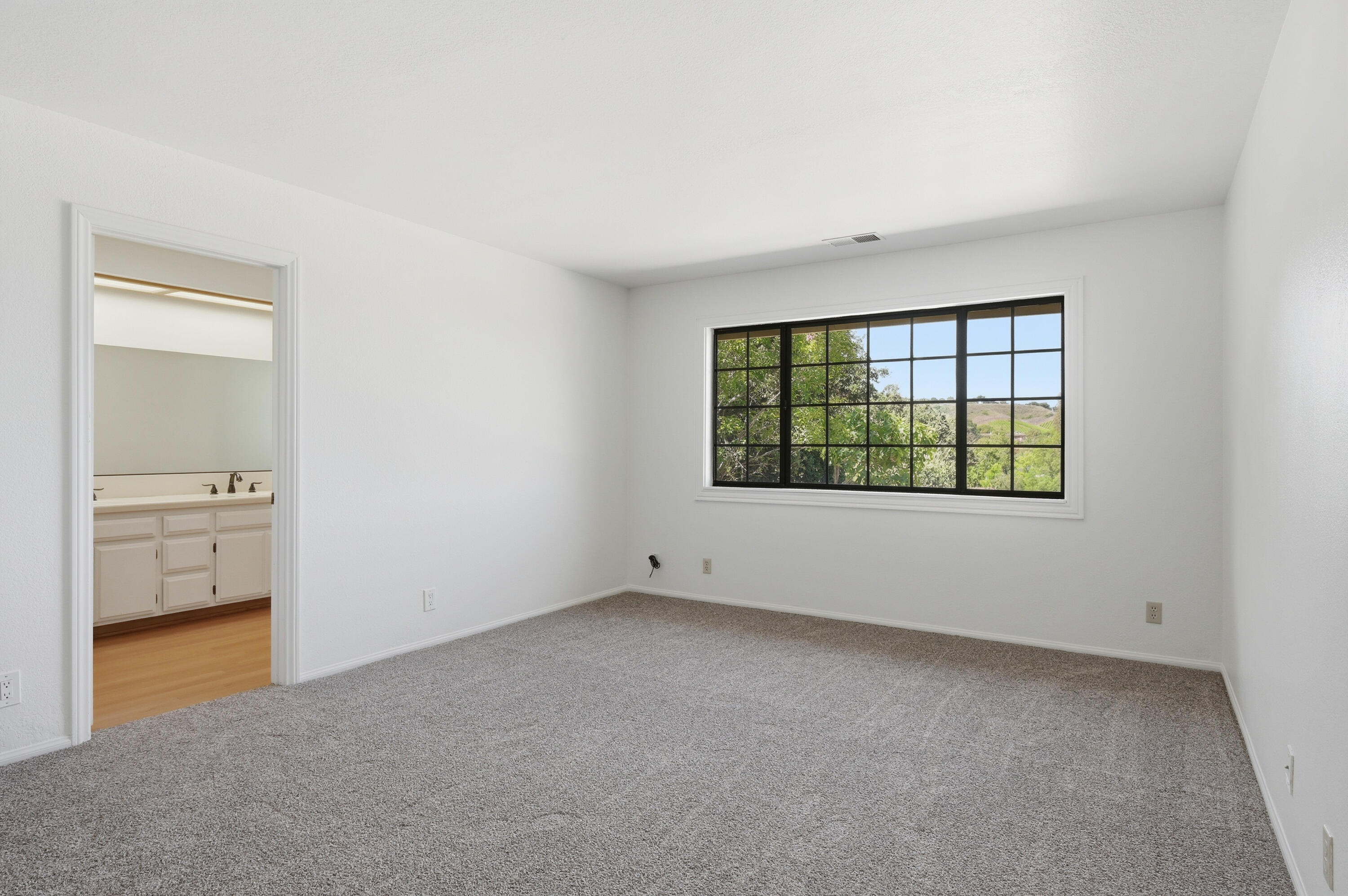 754 Hillside Drive