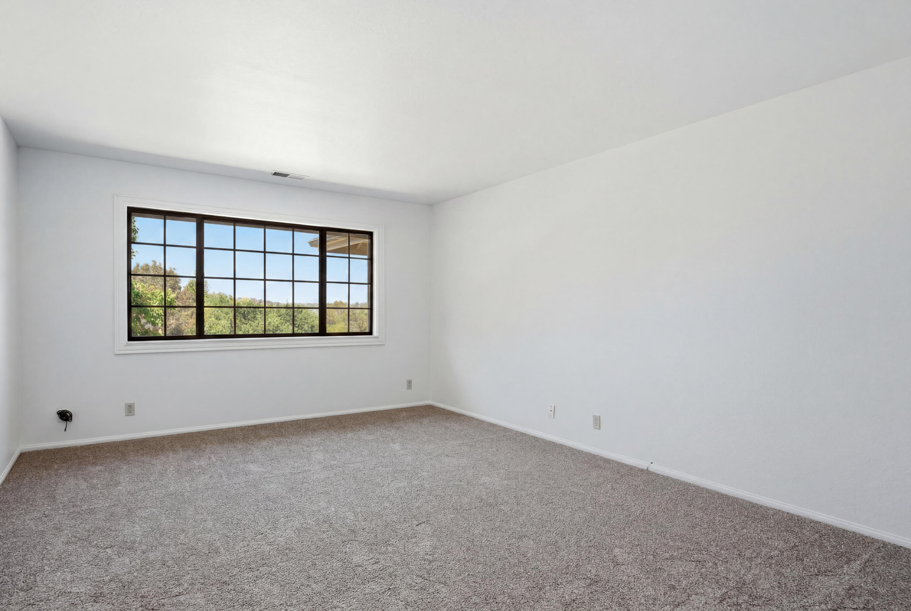 754 Hillside Drive
