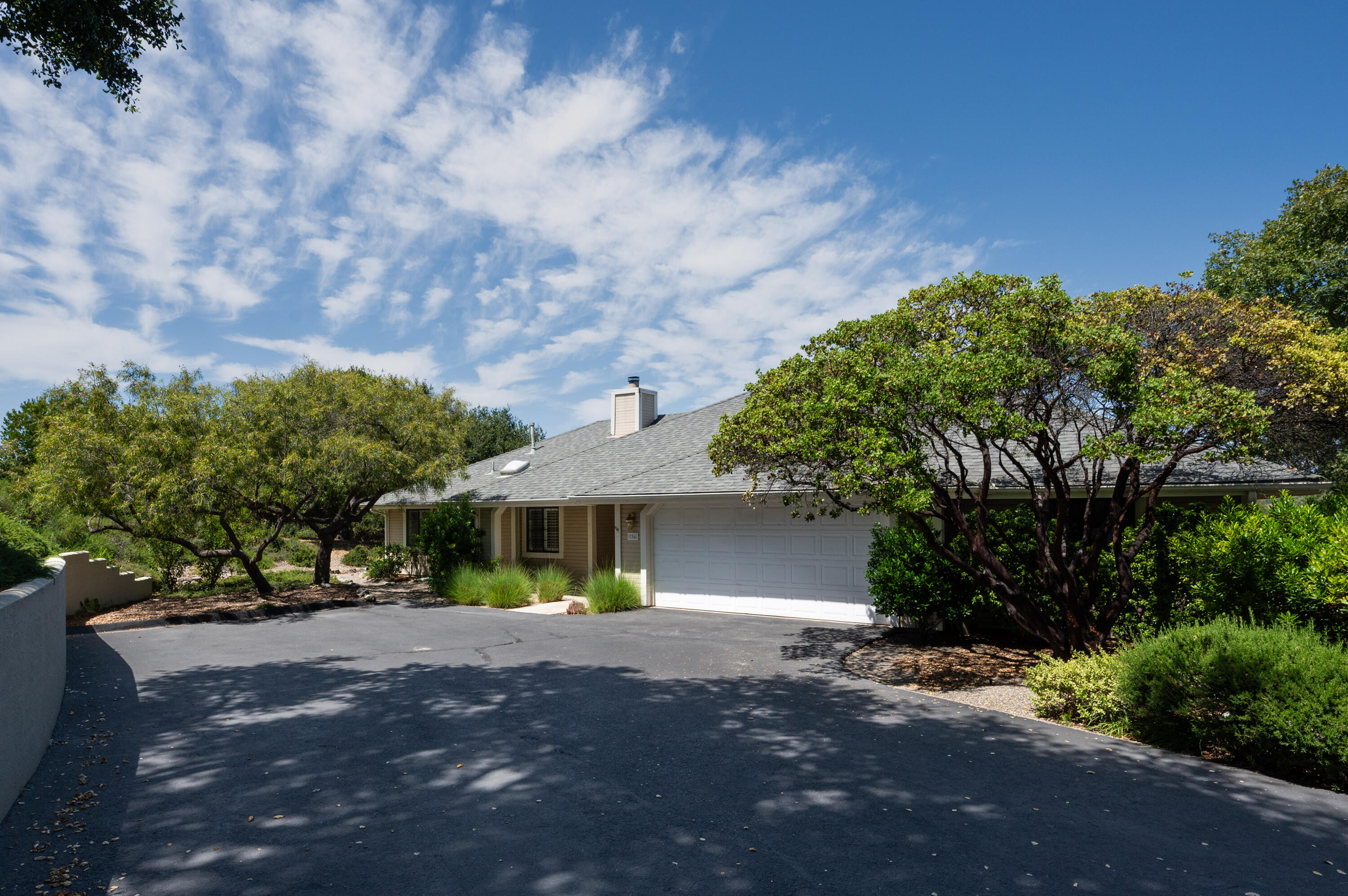 754 Hillside Drive